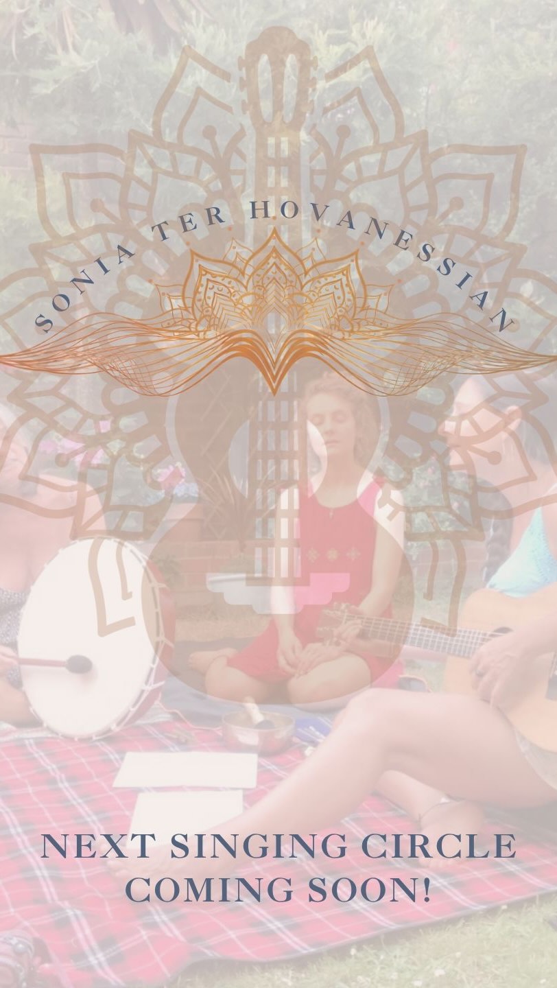 The joy of creating with friends, in nature, with birds joining in with the singing, and in which a glorious summer evening fills my heart with gratitude...
Next singing circle is this Saturday 27th June. Link in bio.
We'll be experimenting with harmonies so if you've wanted to do this in a safe fun space, look no further!
Looking forward to filling the hall with voices and open hearts!
#music #voice #heart #nature