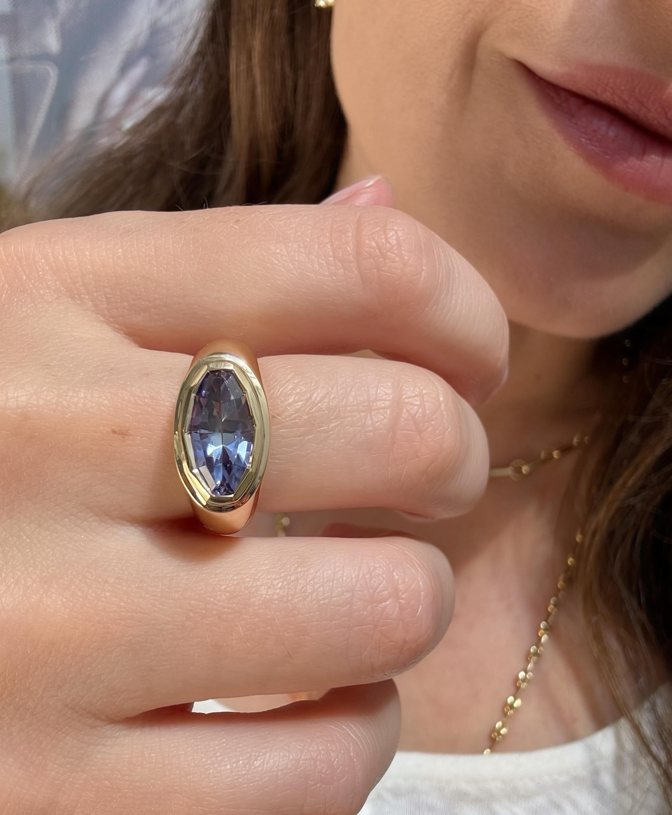 A very special Tanzanite ring for a lovely client 🤍