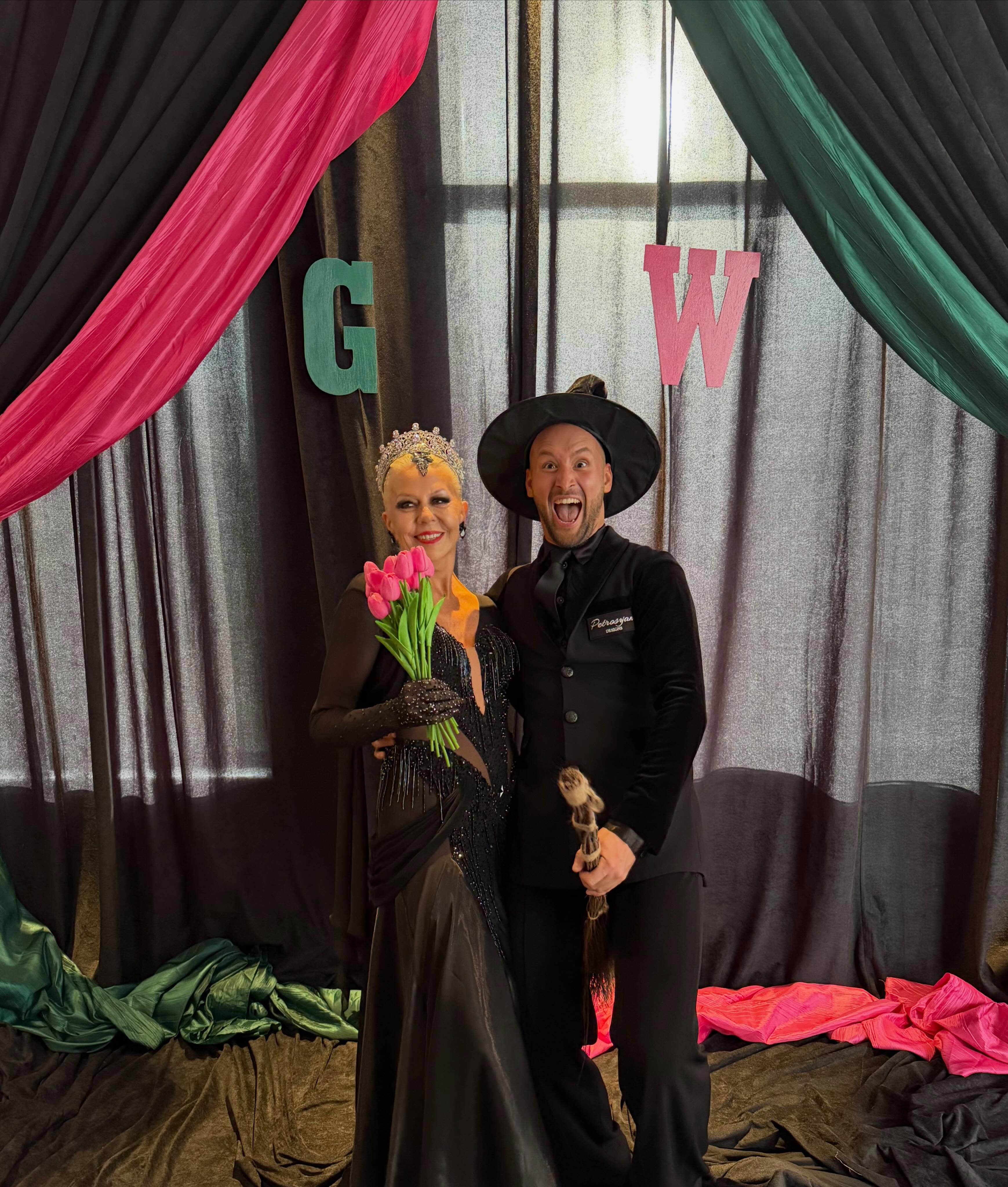 Who do you think was the good witch and who was the bad witch between Jeanie & Gleb? 🪄🩷💚😁🤔
Ps. I heard they will be at @twincitiesopen in a couple of weeks 😆
#wicked #2026 #gowildminneapolisdancesport