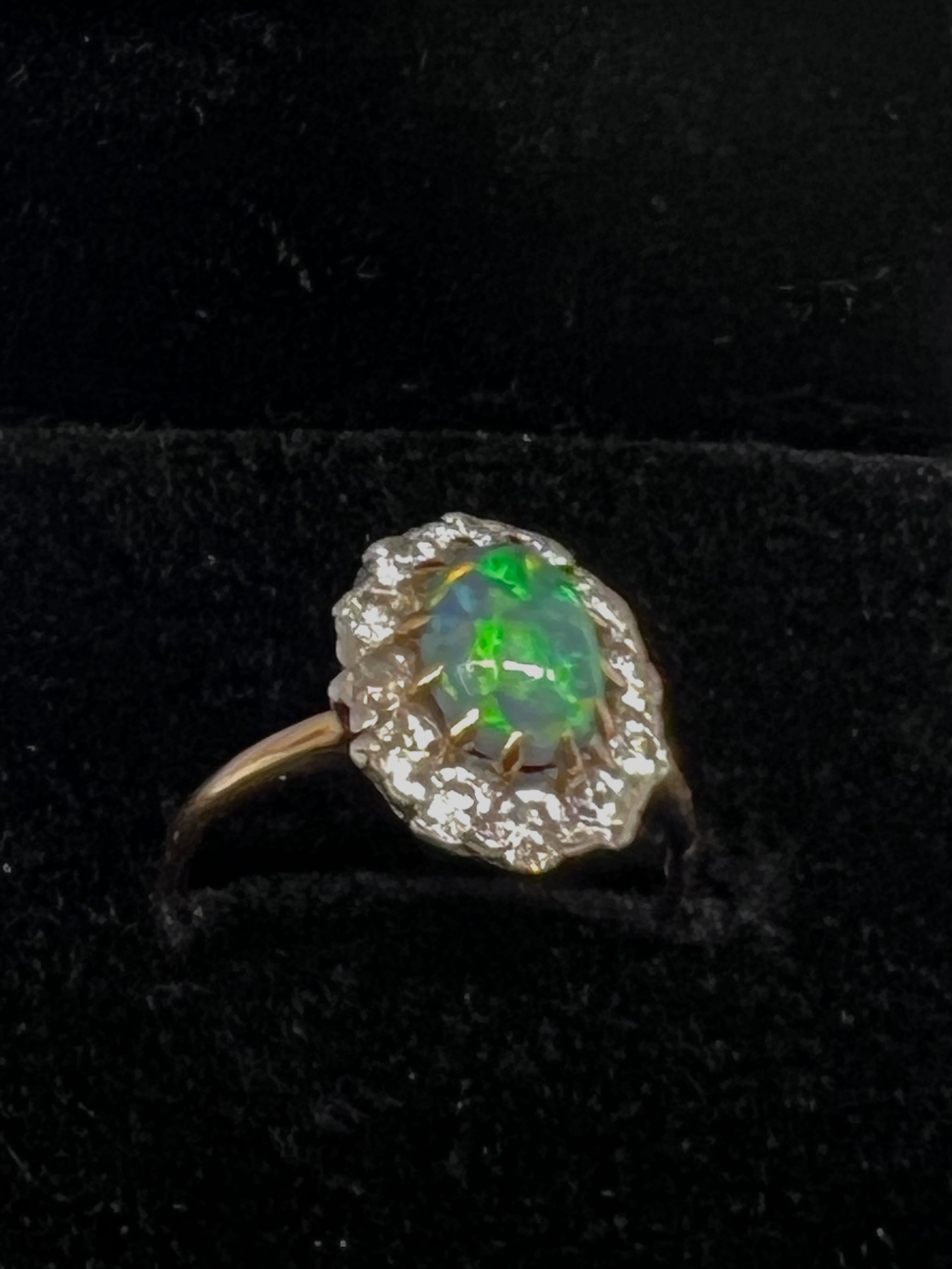 A little piece of magic… ✨
Few gemstones captivate the imagination quite like a fine antique opal. This beautiful 18-karat gold antique ring features a glowing natural oval opal displaying a mesmerizing play of vibrant greens, blues and golden flashes, surrounded by a halo of sparkling old-cut diamonds.
Each opal is completely unique, making every ring one of a kind. This elegant Victorian/Edwardian-era design has just been professionally polished and is ready to be cherished for another century.
A timeless treasure for the collector, the romantic, or anyone who appreciates exceptional antique jewellery.
Available at Martine Boré Antiques
📍 Ambleside, West Vancouver
#AntiqueJewellery #AntiqueRing #OpalRing #NaturalOpal #EstateJewellery VictorianJewellery EdwardianJewellery OldCutDiamonds FineJewellery MartineBoreAntiques WestVancouver CollectorsPiece