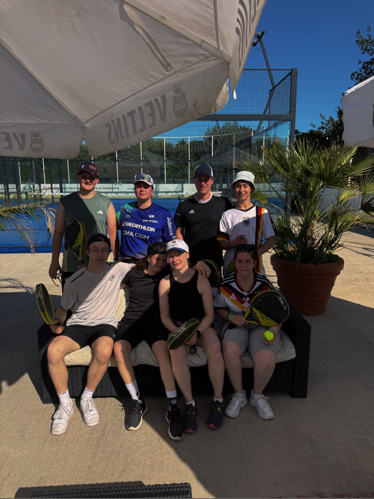 Heute fand die erste Summer-Action statt! Wir waren Padel spielen in Lankwitz. Danke an @icebusiness fürs möglich machen! 🩵🫶🏼
#unitedonice #hockeyforeveryone #padeltennis #icebusiness #fürdiewertedeslebens