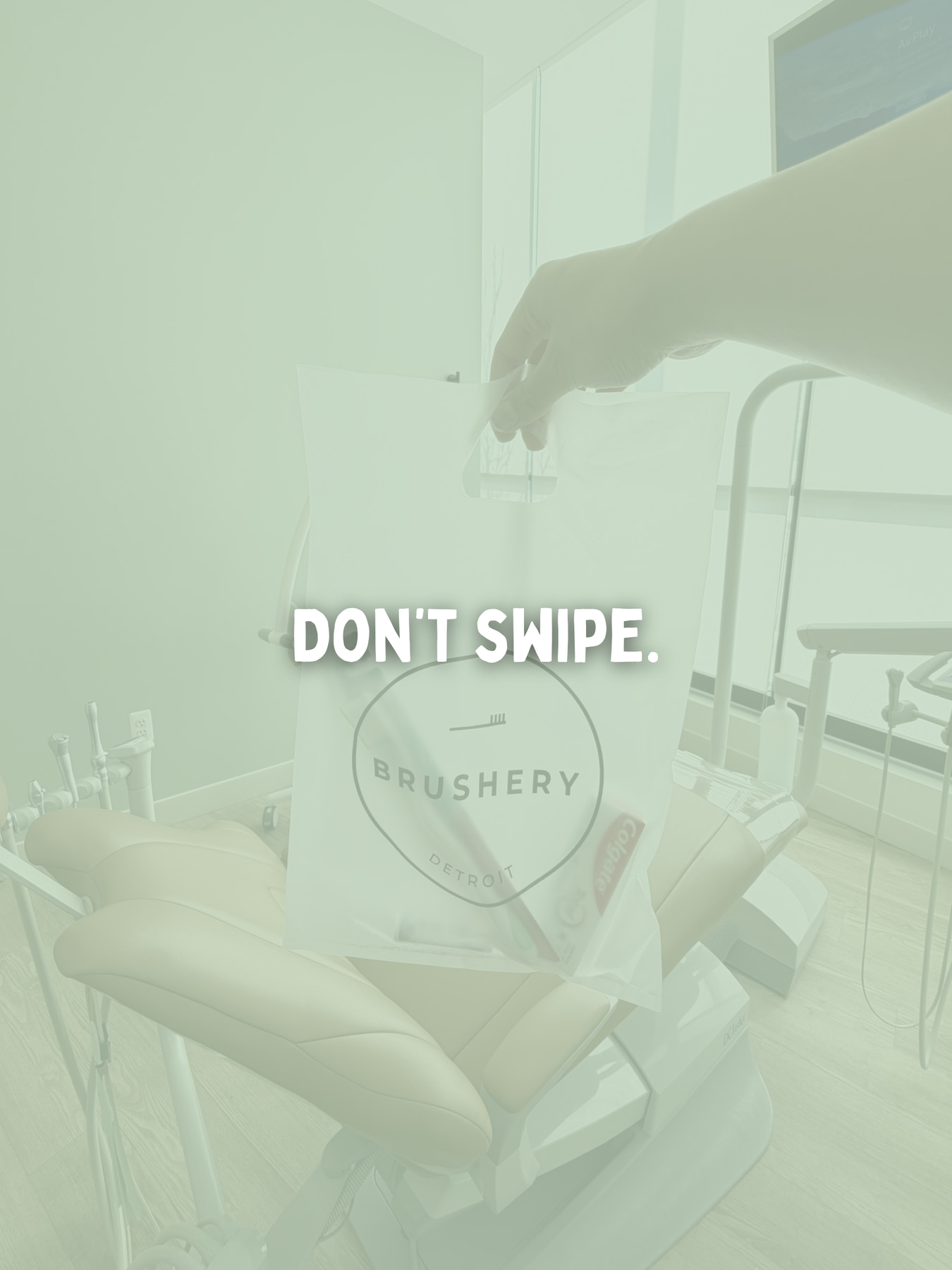 3 days until someone walks out of our office with FREE Invisalign 🦷⚡️
Saturday, June 27th | 9AM - 3PM
✨ Free consultations
🎡 Spin the wheel for prizes
🏆 One lucky person wins their entire treatment FREE
Plus music, drinks, food and all the good stuff 🎉 Book through the link in bio.