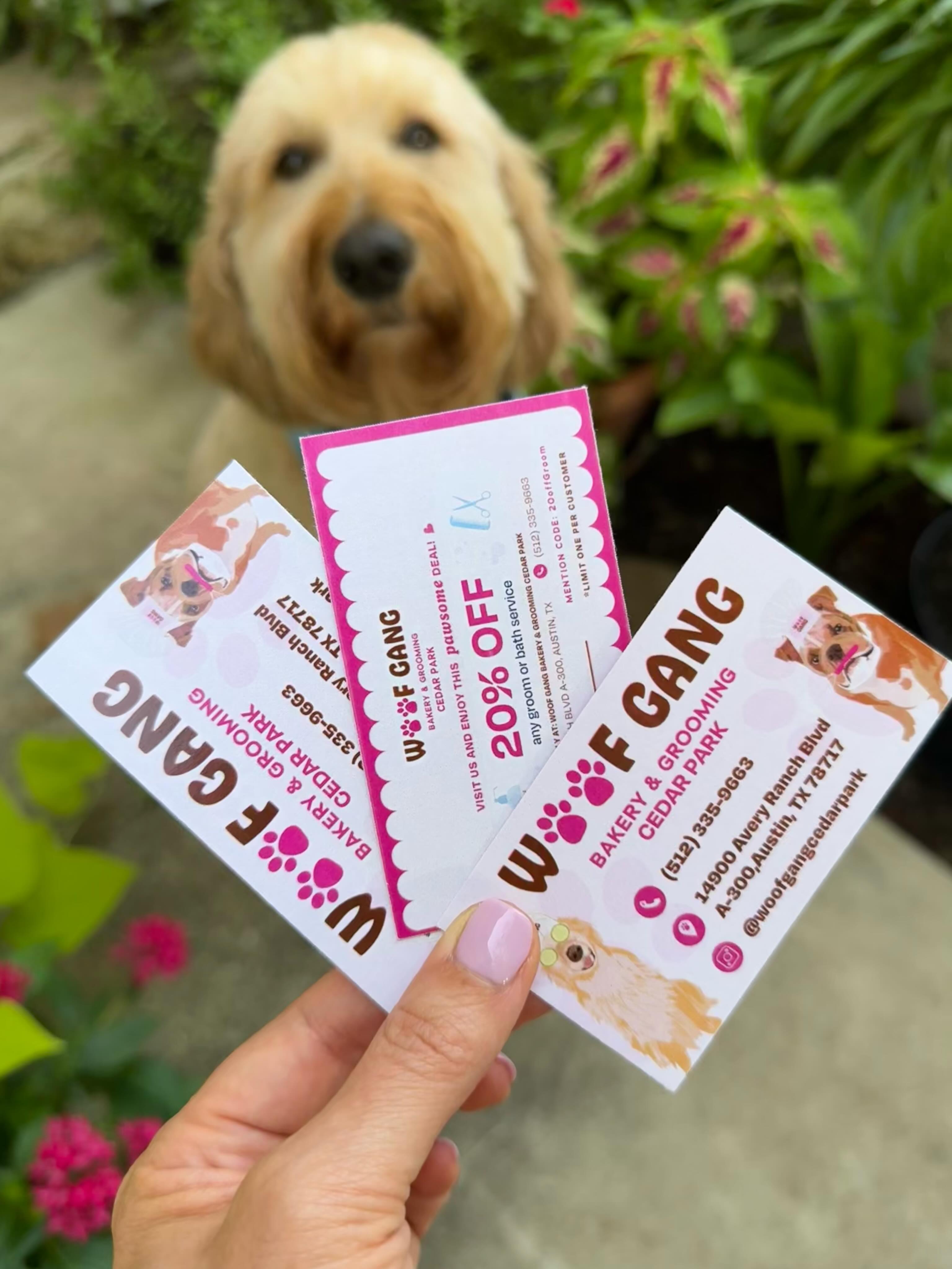 Our sweet friends at @woofgangcedarpark are offering our pet sitting clients tasty treats and 20% off grooming and bathing! 🐾