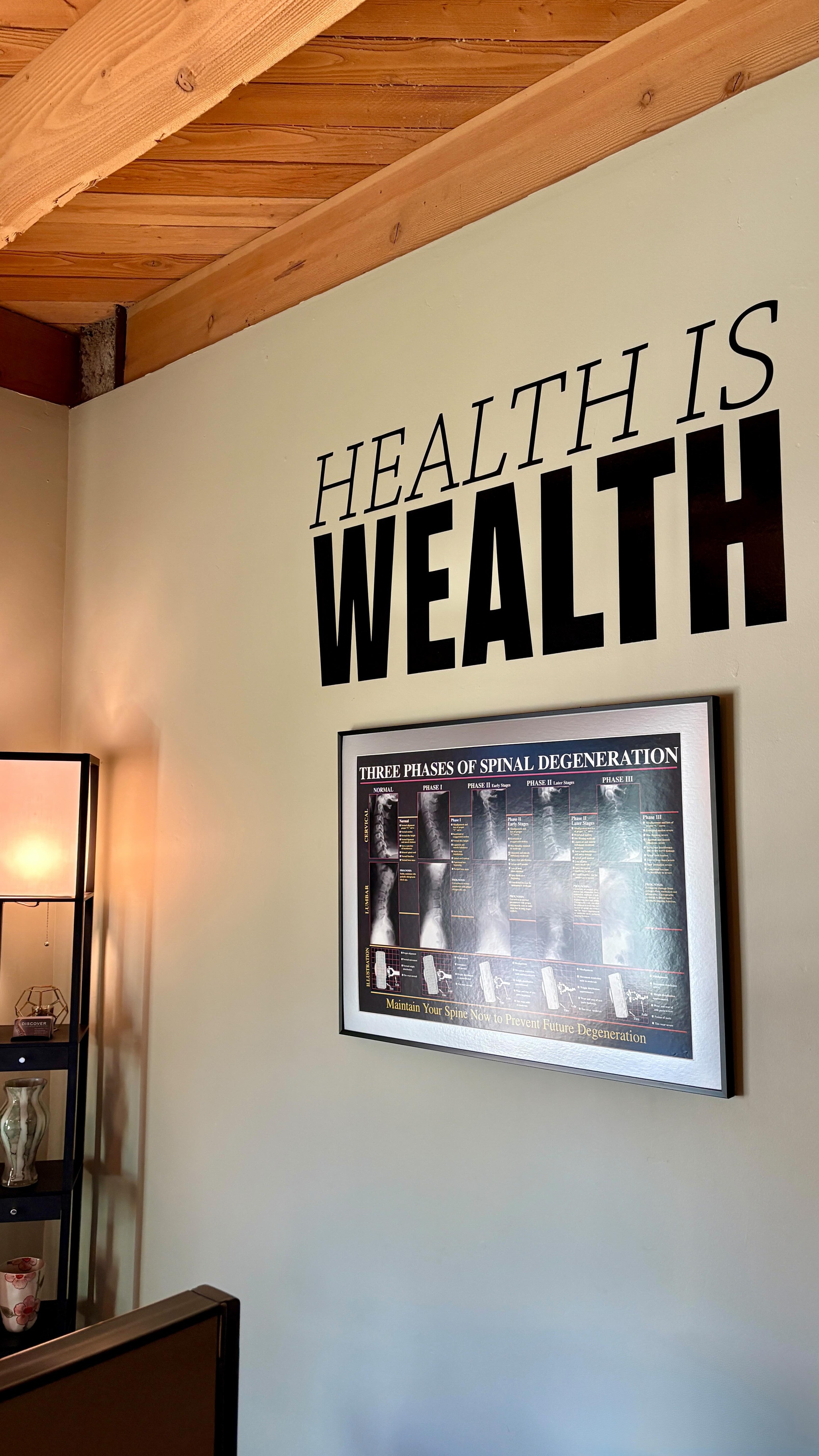 Wellness starts here at the Granary.🌿
Whether you’re dealing with back pain, neck discomfort, headaches, or a recent injury, @discoverchiropracticmh Dr. Ron Bellistri is here to help you get to the root of the problem.👣
With personalized chiropractic care and a treatment plan designed specifically for you, Discover Chiropractic is committed to helping you move better, feel better, and get back to doing what you love.❇️