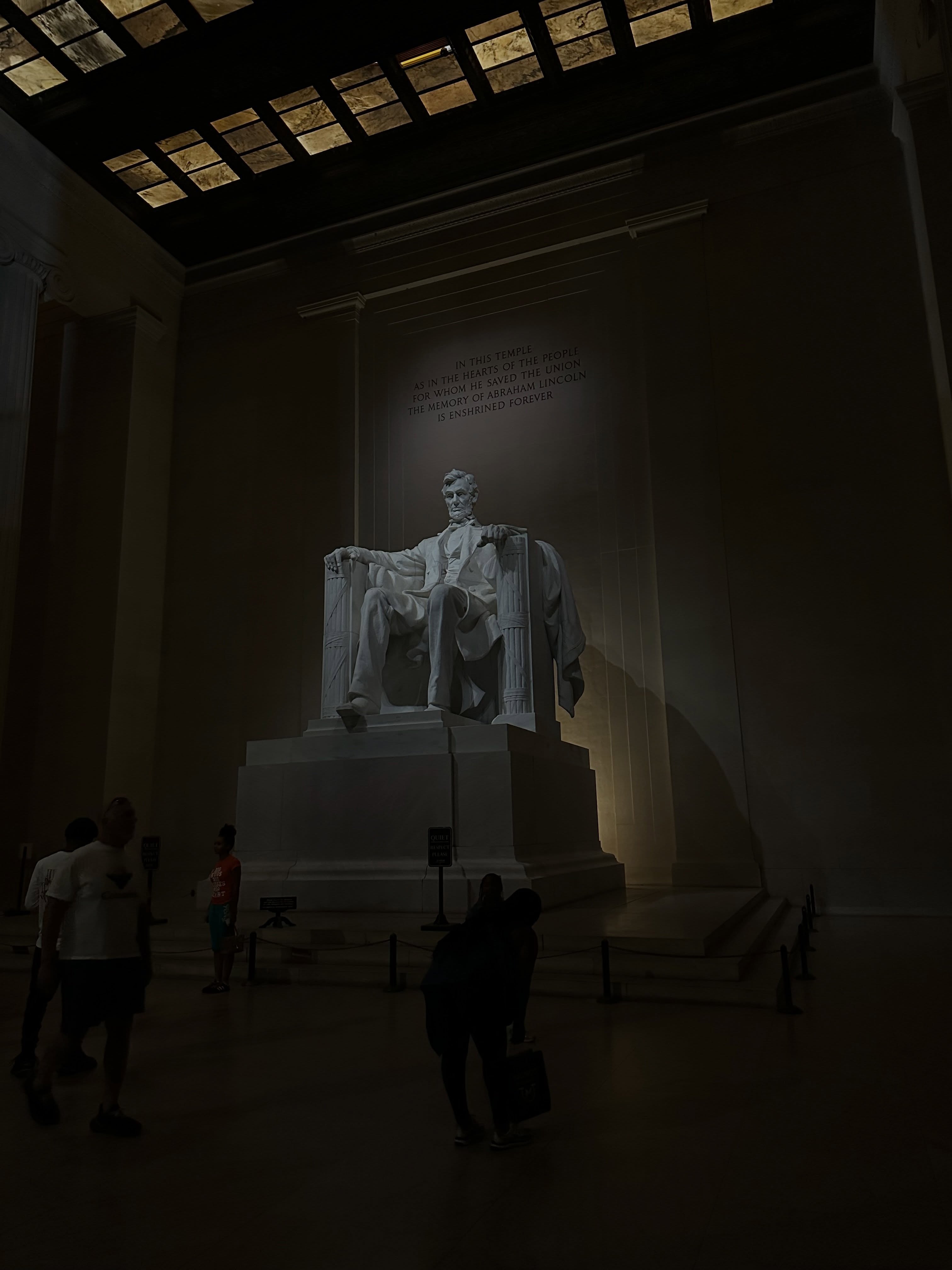 Late nights in the middle of June in Washington D.C.
Had to stop by to see Abe after we watched @moulinrougebway at @officialtkc ! It was an incredible show as always!! The monuments were an easy walk from The Kennedy Center and beautiful at night
.
.
.
#Only1DC #YesVisitTheUSA #traveldiaries #washintondc #summerindc