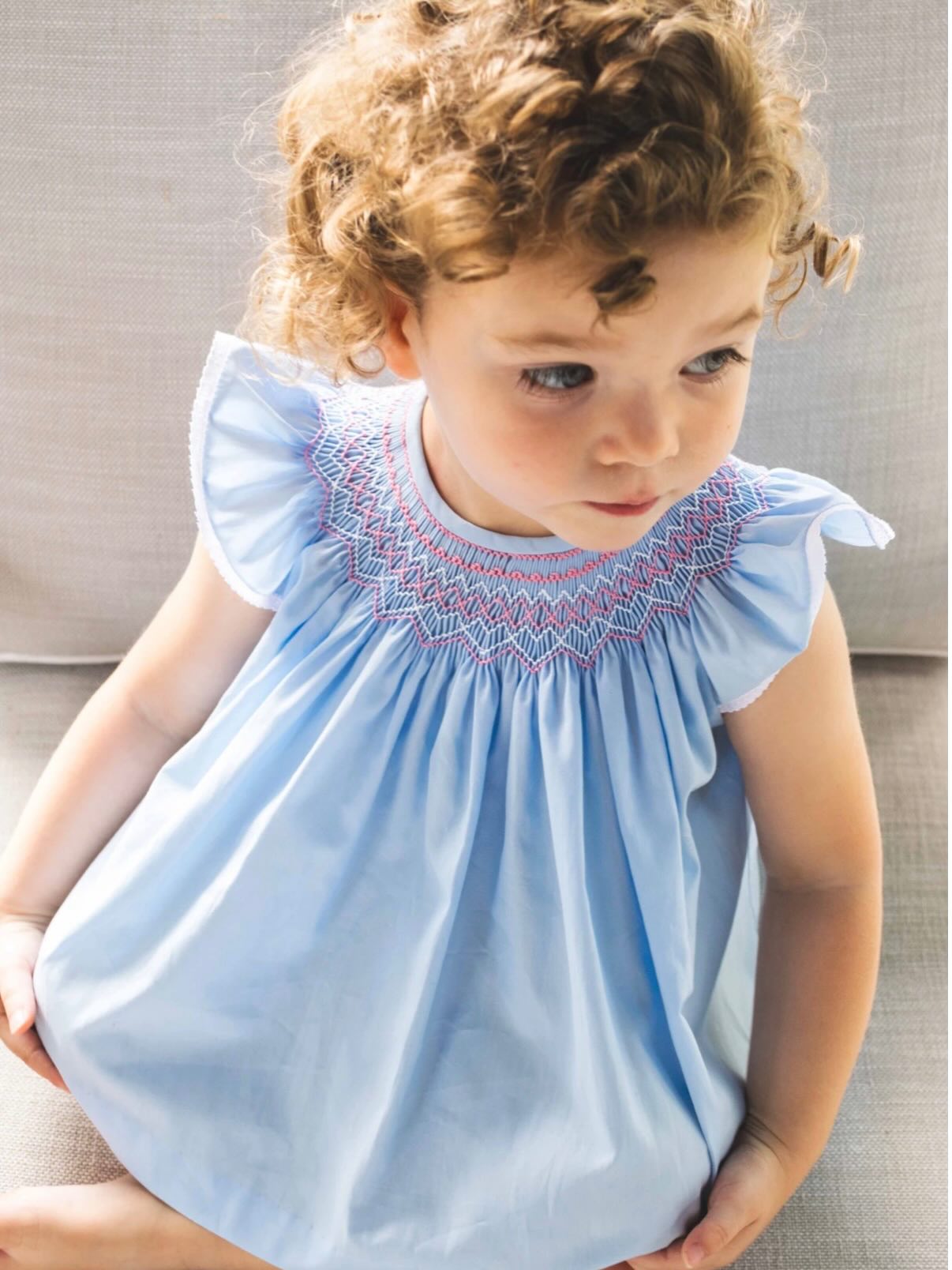 Beautiful Blue Bloomer Set (Bishop/Birdie’s Bloomers) 🩵
Bishop shortened to a top is the perfect choice to pair with your favorite bloomers! The angel sleeves on this Bishop are accented with some precious trim and the beautiful smocking is perfectly paired with our Birdie’s Bloomers in Liberty of London Tana Lawn!
Learn how on our blog!
#ccpbishop #ccpbirdiesbloomers