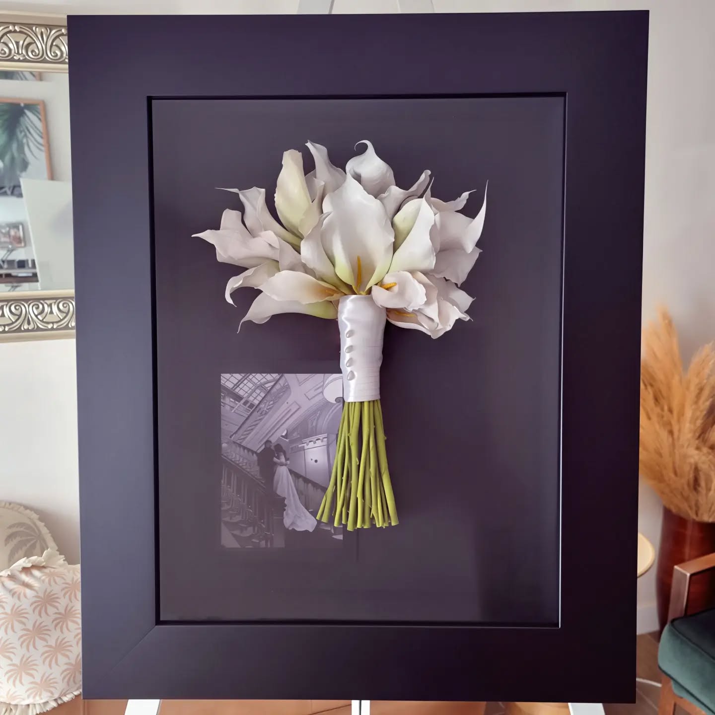 ๐ค Can never go wrong with a Calla Lily bouquet ๐ค They oose elegance and devine beauty. Bianca got in touch with us to preserve Luca & Iqriah's beautiful flowers as a gift to them, and include a stunning picture of the newlyweds. What a honour to play a part in the memories of their most special day. ๐