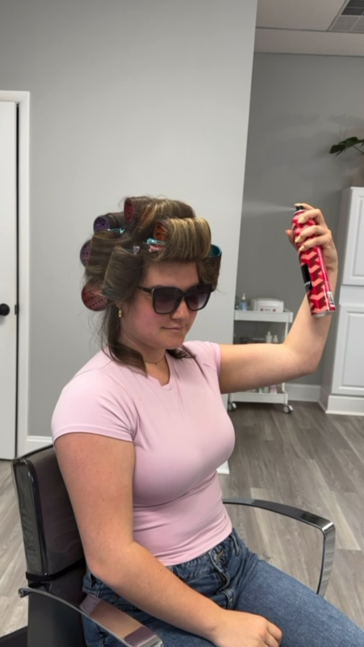 From long locks to a chic, effortless lob. ✂️✨
Ashley @hair.by.ashley25 created this beautiful transformation, finishing the look with @domdomhair metal rollers for soft volume, natural movement, and that luxurious, lived-in finish we love.
A great haircut isn’t just about taking off length—it’s about creating shape, movement, and confidence that lasts long after you leave the salon.
Mane Art — “Where Creativity Becomes Confidence”
.
.
#maneartsalon
#njhair
#LobHaircut #HairTransformation
#wherecreativitybecomesconfidence