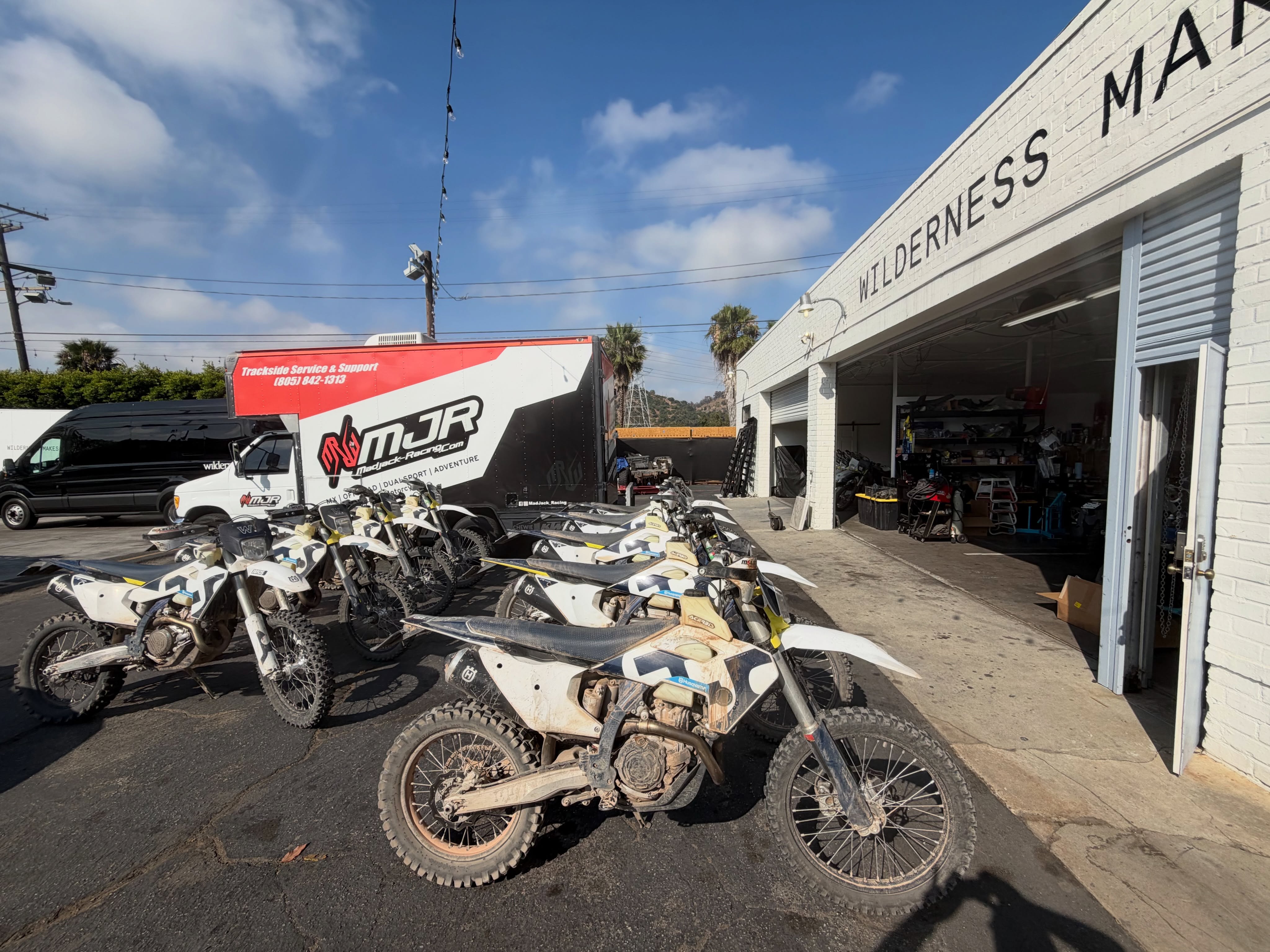 FLEET SERVICE 🧼🚿✨🛠️🔎🏇
A few days a week we take care of the boys at @wilderness Washing, Inspecting, Servicing & Prepping their Fleet of @husqvarnamotorcyclesusa #FE501s
These bikes go out on trips all over the Western US weekly and have to be perfect for the guests!
Seems like a lot of work but our years going to the races and managing riders multiple bikes has made it easy to set up a detailed and smooth process that’s replicated weekly to perfection!
@wilderness offers one of a kind bucket-list motorcycle and utv tours in Western US & Baja. Check them out and let’s get on a trip together! ✊🏔️🌵🏜️🌳🏍️
#MJR #Wilderness #FactoryService #Husqvarna