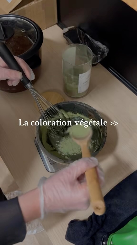 Une alternative saine & naturelle pour sublimer vos cheveux ✨
Fabriquée à base de plantes, la coloration végétale est un soin profond pour que vos cheveux retrouvent brillance, souplesse et volume.
Une solution biodégradable qui n’irrite pas le cuir chevelu 💆♀️
#colorationvegetale #soincheveux #salondecoiffure #eaubonne #ermont