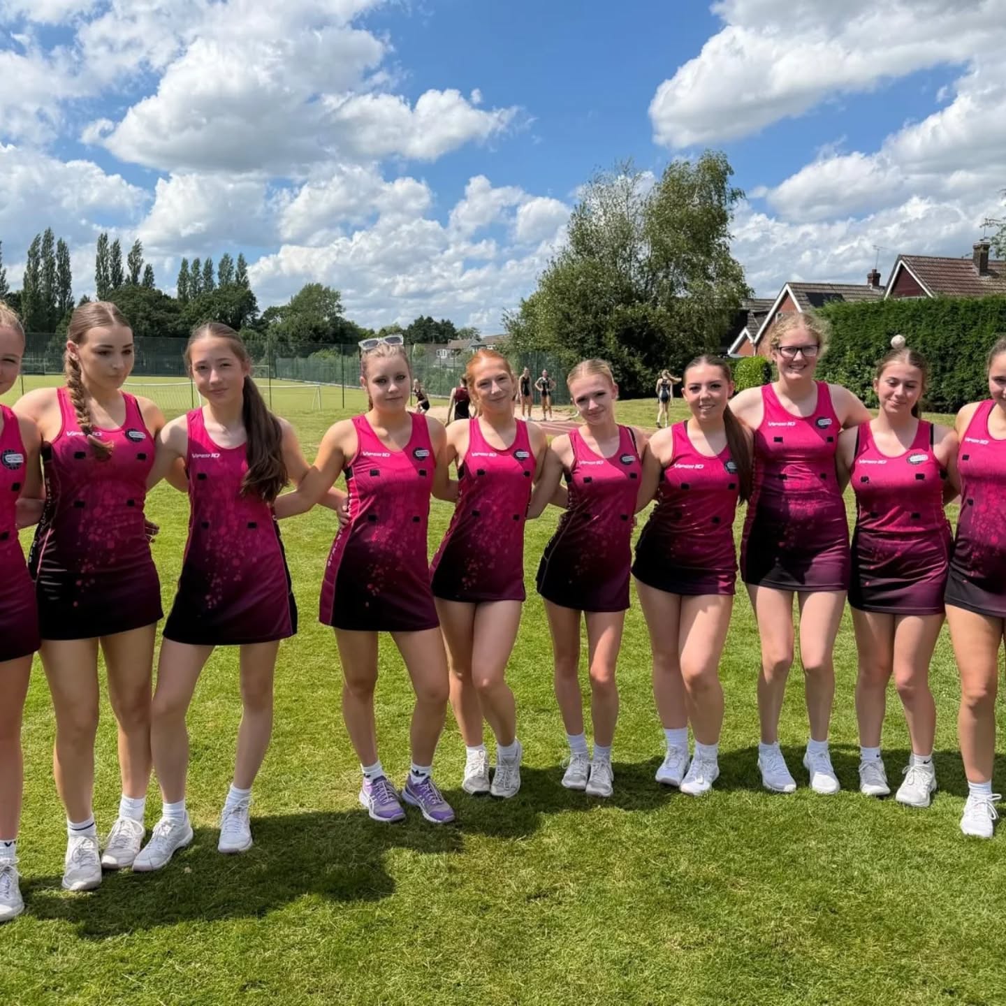 ๐Sandbach Tournamant ๐
๐
Tigers pink ๐ had an excellent day of hard fought netball. Every single member of the team worked exceptionally hard . I was so proud of the squad . There were a couple of games where they narrowly missed out of a win. Finishing 5th out of 11. ๐ช๐๐ช๐
#sandbach #macclesfield #tournament #Tigers #Pink netball