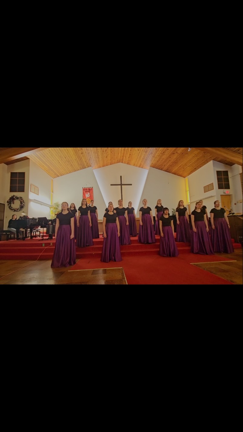 Orange Skies, an SSAA piano + percussion piece for senior choirs is now available! Watch the FULL video in the link ⬆️ or at my Youtube Channel @estherlingpianist
Thank you again to the @peace_region_girls_choir for premiering and providing a professional recording of this song. I am deeply touched to hear it impacted the audience.
While I drew inspiration from the Jasper wildfires and indigenous Cree Fire teachings, this song is dear to me; having personally known families who have lost their home to a wildfire in recent years, I feel deeply for the people who have been impacted by wildfire disasters.
Thank you dear GP friends who have shared videos of the performance with me, and sending me kind messages after it’s premiere. I’m so happy to know that it came to life on stage successfully! Well done to the PRGC choristers and the musicians!
#choralmusic #choirmusic #youthchoir #choirperformance #composerlife
