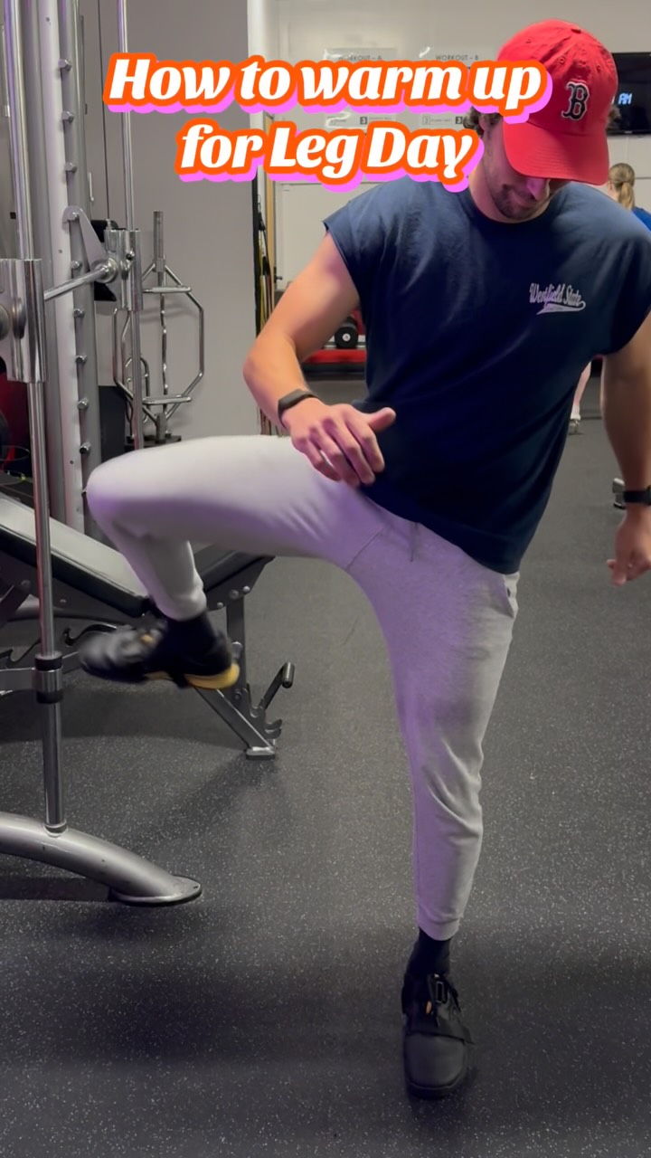 How to warm up for #legday
.
.
.
#fit #fitfam #fitspiration #motivation