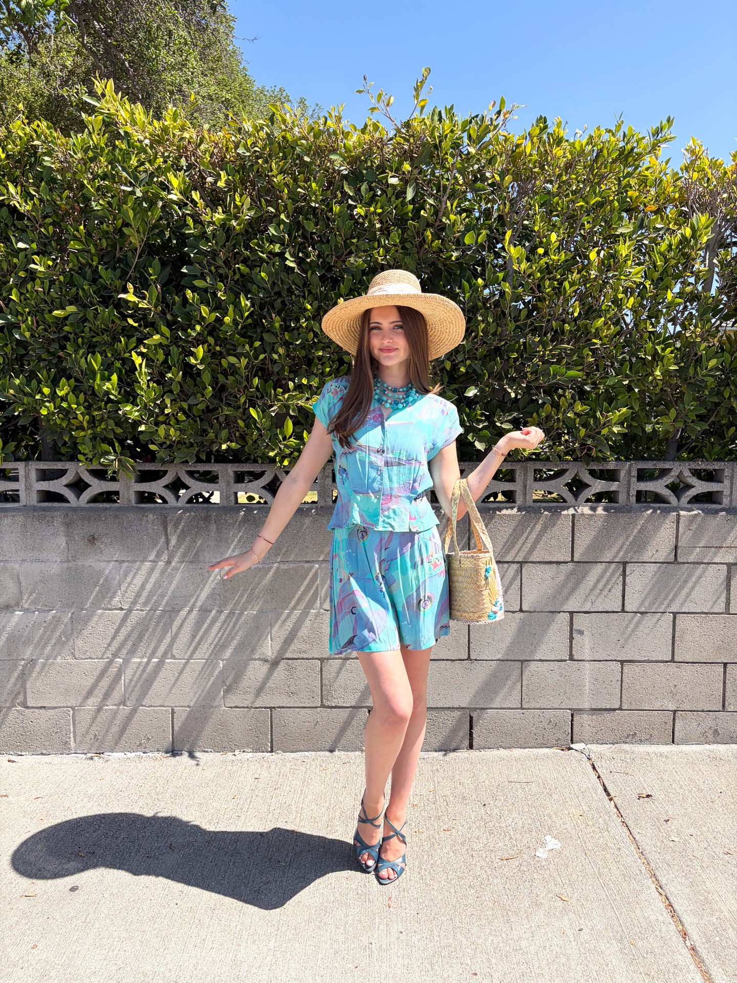Blue skies, blue outfits, and summer adventures ahead 💙
There's something about a great blue vintage look that feels effortlessly cool. Maybe it's the color of ocean waves, clear summer mornings, and endless California skies.
This outfit is exactly the kind of treasure we love finding: easy to wear, full of personality, and timeless enough to come back in style decade after decade.
Whether you're headed to brunch, the beach, a road trip, or just enjoying a sunny afternoon, a piece like this makes summer dressing feel simple.
Come explore new arrivals and discover your next favorite blue beauty at Playclothes Vintage in Magnolia Park.
