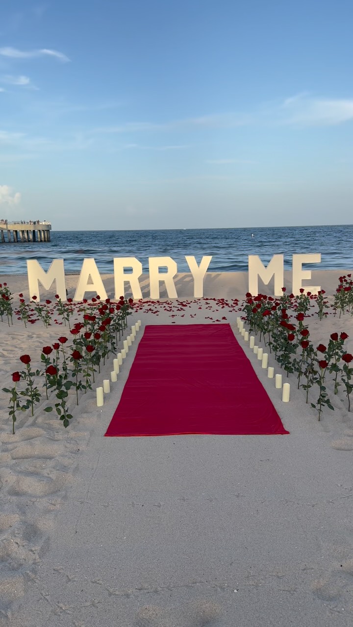 Luxury dream marriage proposal
+1 (786) 874-7542 for booking.
Miami | Fort Lauderdale | Pompano Beach |