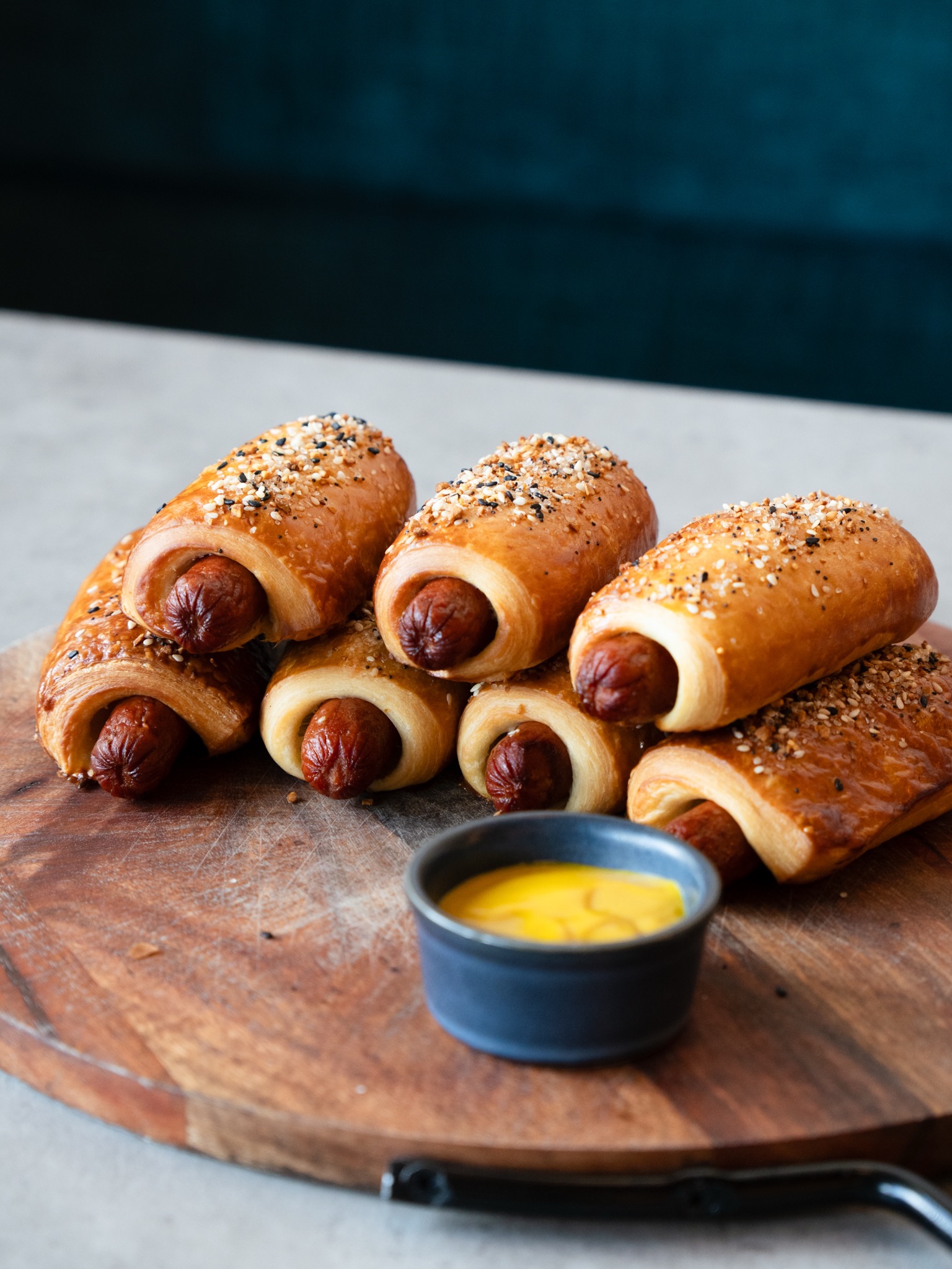 Pigs in a Blanket for July 4th 🇺🇸❤️ Beef Sausage, Croissant Dough and Homemade Honey Mustard. Pre-order now on our app or website!