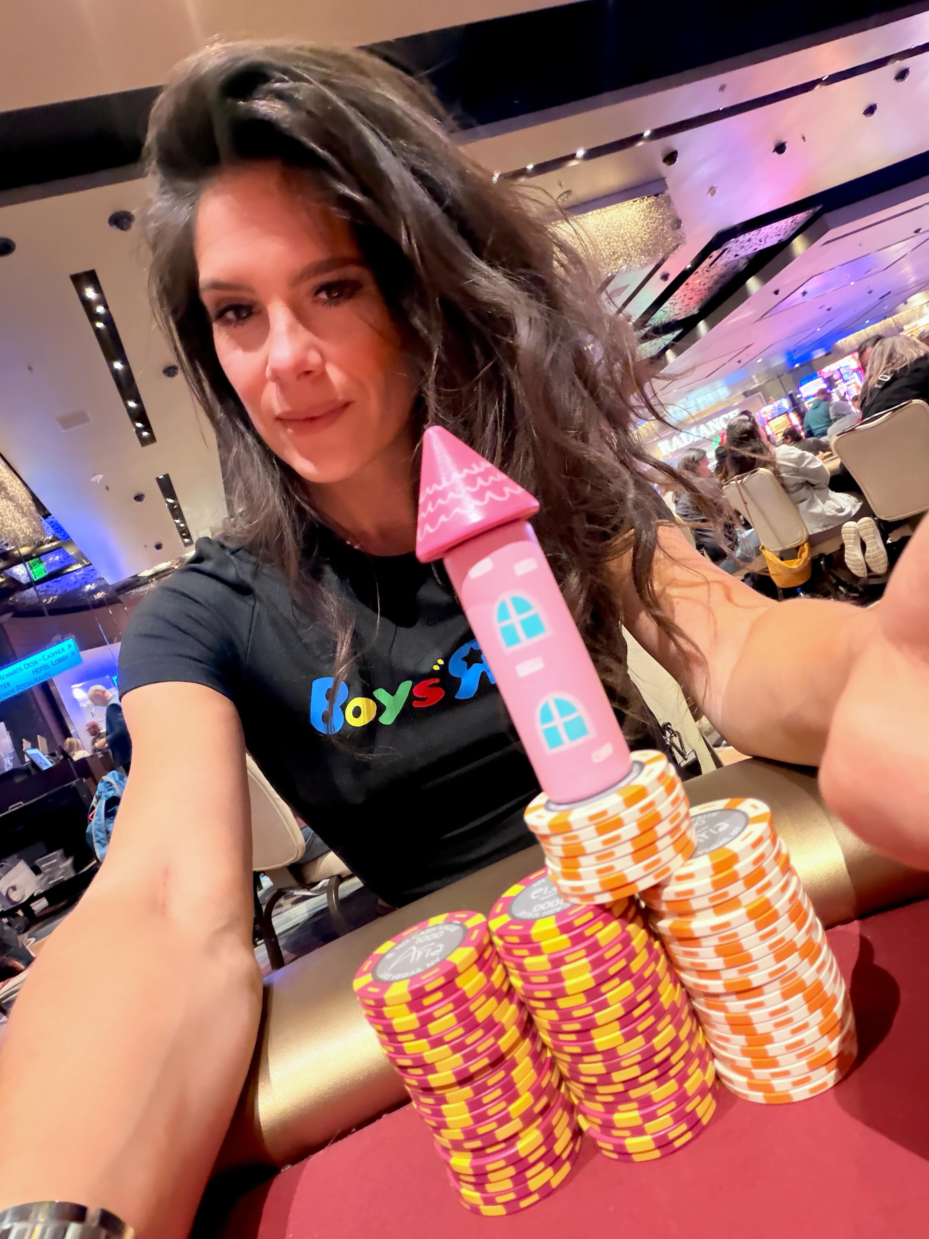 In for: $2400
Out for: $945
Drank Tips: $15
Bounties: $0.00
Cashing first poker tourney of the summer… priceless????
@betmgmpoker @poker_org_