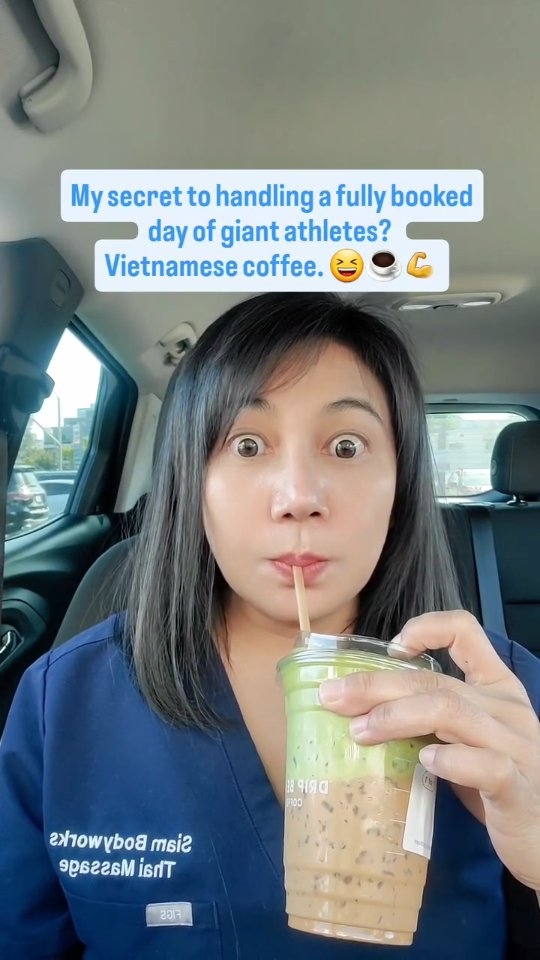 Woke up and saw my schedule was completely booked! 😳 Every client today is a 6-7 foot tall athlete weighing 200+ lbs. No worries, I can handle them all. 🤣
My secret weapon? First stop: I'm grabbing a Vietnamese coffee. After that, once the caffeine hits... those muscles don't stand a chance! 😆💪🔥
#sandiego #massagetherapistlife #vietnamesecoffee #sportmassage #thaimassage