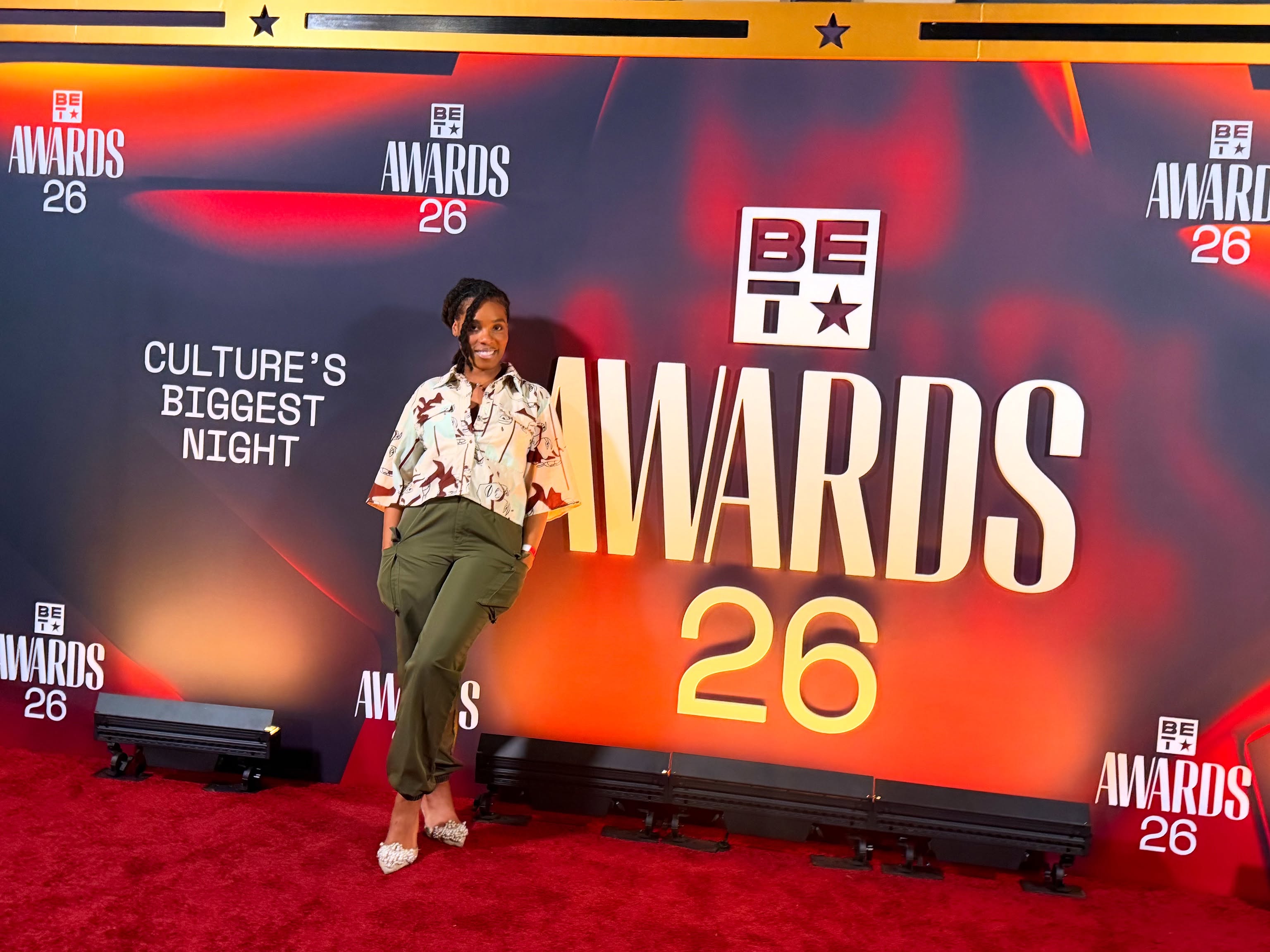 Dear June, thanks! 🥂💕
#BETAwards26 #BETAwards #BET26 #RapCity