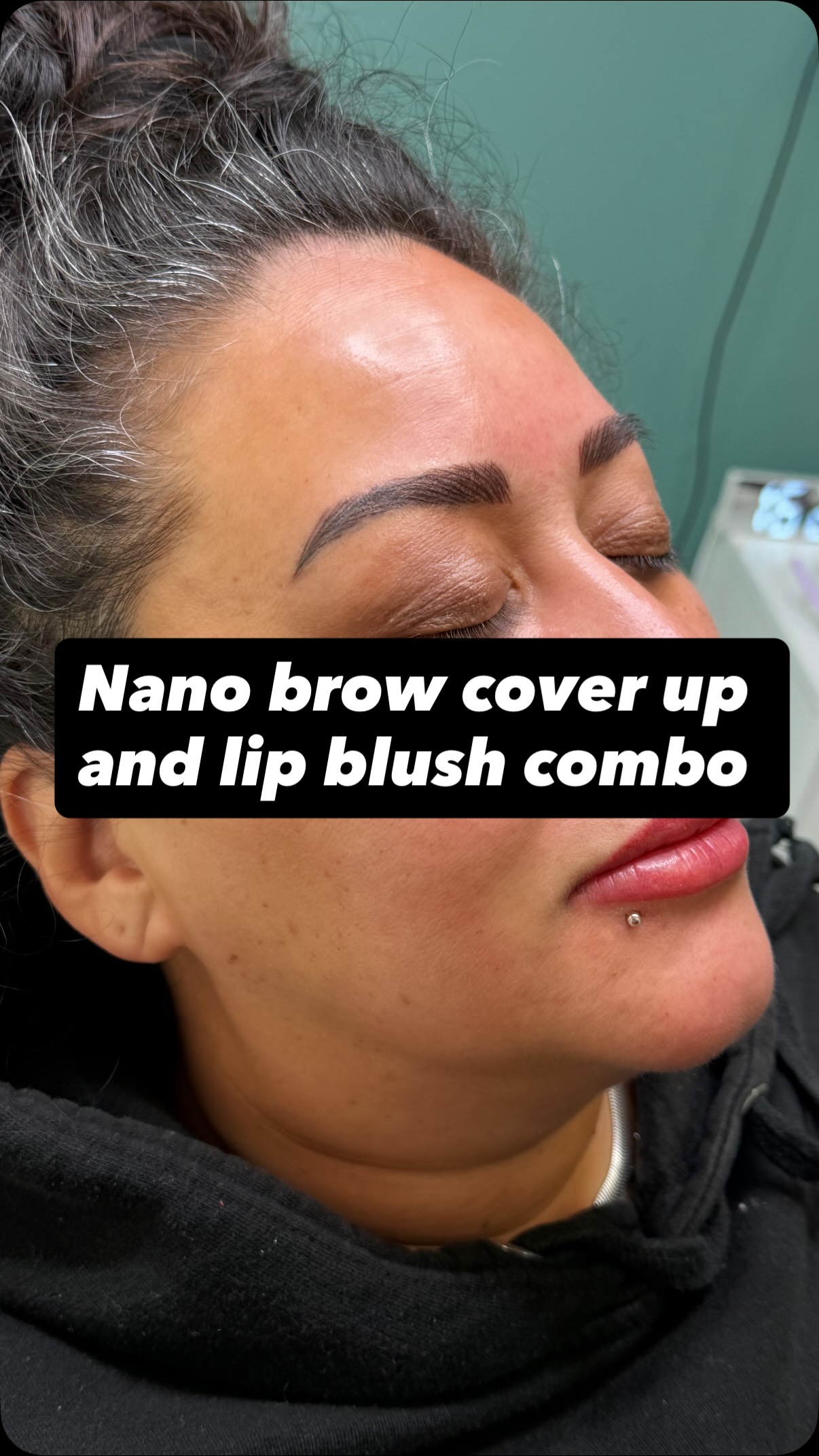 Nano brows over previous microblading with fresh lip blush. In this service we brought some color back to the her lips to give them a little pop, these will heal 30% lighter. For her brows, I brought the left brow in a full 5 mm to make sure they were even at the start.
All cover ups and annual refresh services come with reshaping and balancing to make sure the brows meet my standards.
Not sure what you need? Send me a photo of your brows and I’ll let you know!
Nano brows, brow cover ups, San Mateo, Burlingame, Redwood City, lip blush