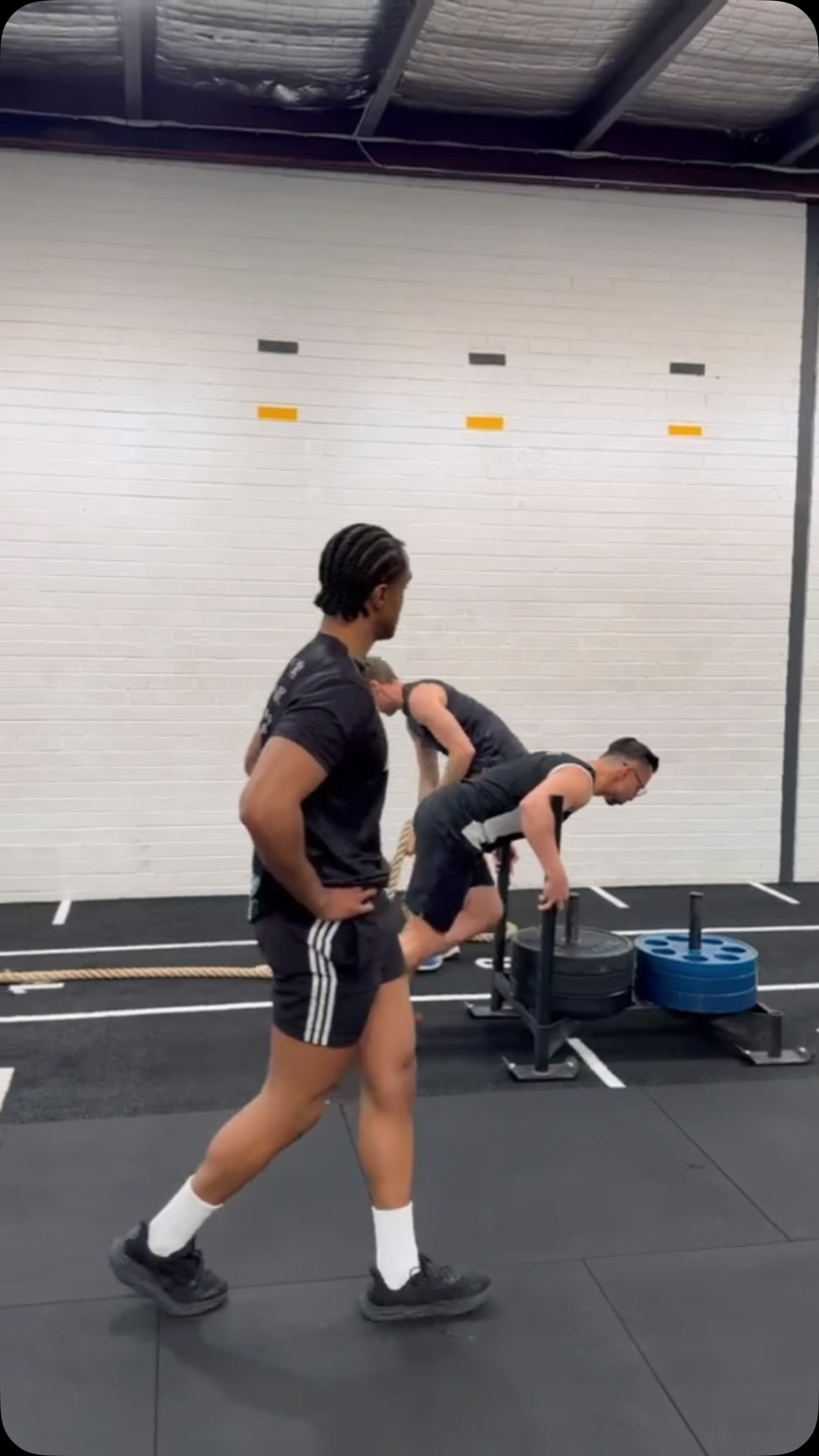What a way to spend your Friday afternoon 🔥💪😮💨#realfitt #strengthandconditioning #hyrox #unreal #fitness