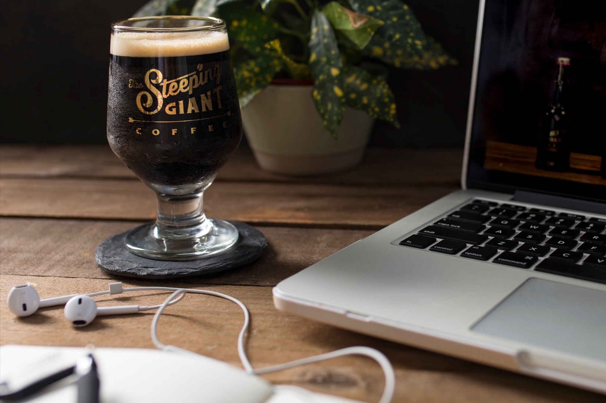 Start your morning right with our high quality, 24- hour slow steeped cold brew.
Fresh Nitro Cold Brew on tap at the ready for your busy office mornings.
Ready to Upgrade your Coffee Setup? Check out our new website -> just fill out our form and we’ll get back to you quick!
#coldbrew #nitrocoldbrew #steepinggiant #sandiegocoffee #supportlocal