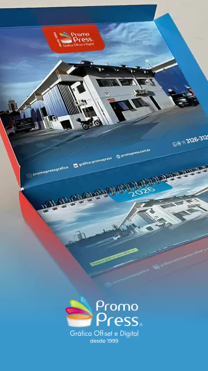O segredo para sua marca estar presente na rotina do seu cliente o ano inteiro está nesse vídeo. 💼✨
Garantir o seu caderno e calendário de mesa com antecedência significa ter acesso aos melhores prazos, preços e, claro, a certeza de que tudo estará pronto bem antes das festas de fim de ano começarem. 📒
#cadernospersonalizados #cadernos #calendáriospersonalizados #calendário #kitfimdeano #kitparacolaboradores #kitparaclientes #kitcadernoecalendário #graficasp #brindespersonalizados #grafica #graficadigital #graficaoffset #impressaodigital #impressao