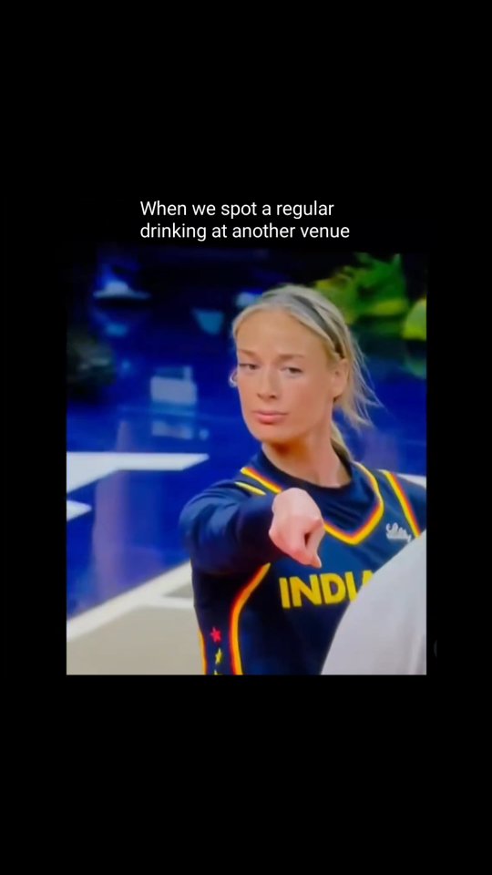 👀 Clocked you. Yes, you.
It's the weekend!
Drop in, grab a 🍕 from @Zepeddies and have a cold pint or two ... or three.
We'll have 🏀WNBA action on screen 1 starting at 2 PM on both Saturday and Sunday + ⚽ FIFA World Cup tournament matches running on screen 2 so you don't miss a single gooooal.
See you this weekend!
#LowerLeftBrewing #CLTBeer #WNBA #FIFA #FindYourPlace