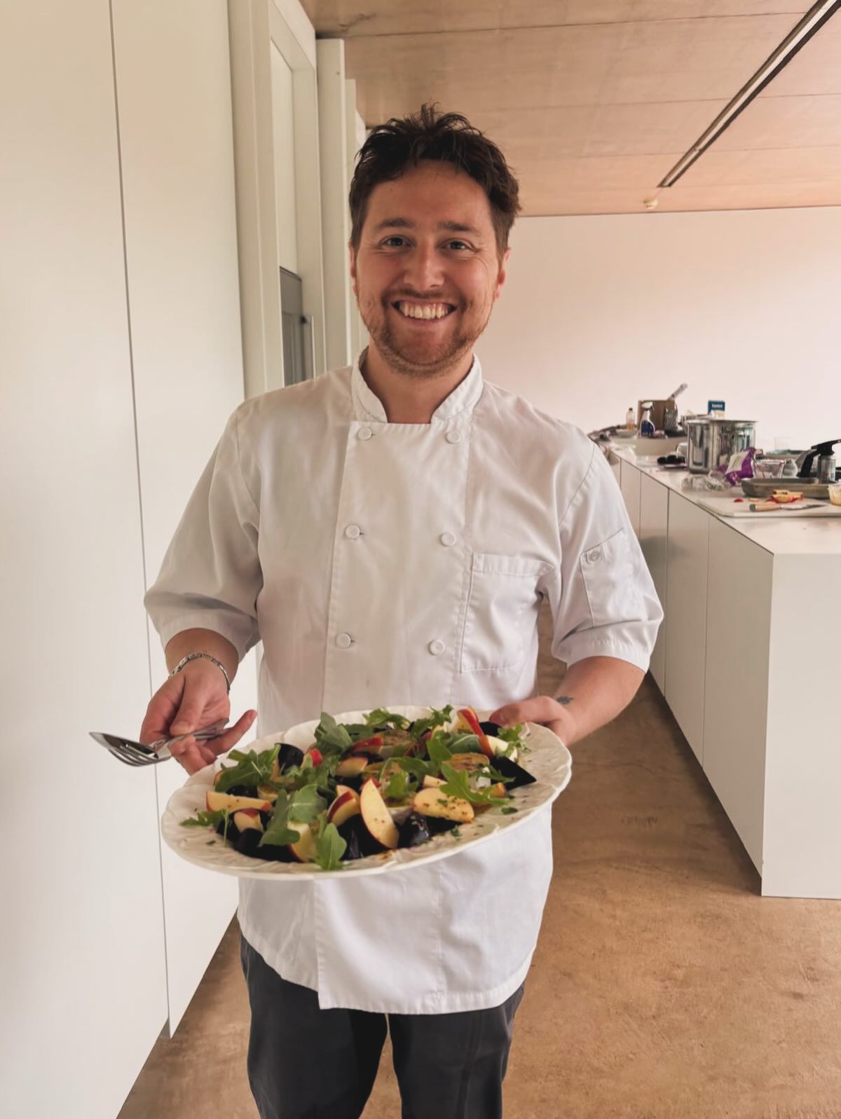 It’s been a busy couple of weeks! @luxuryprivatechef Owner chef Josh in Cotswolds with clients, as well as managing multiple other bookings across the UK with the team 💪
Thanks for booking with us! We appreciate every client and aim to create memories and food to enjoy for everyone ☺️
#luxuryprivatechef #privatechef #luxury #privatedinjng #food