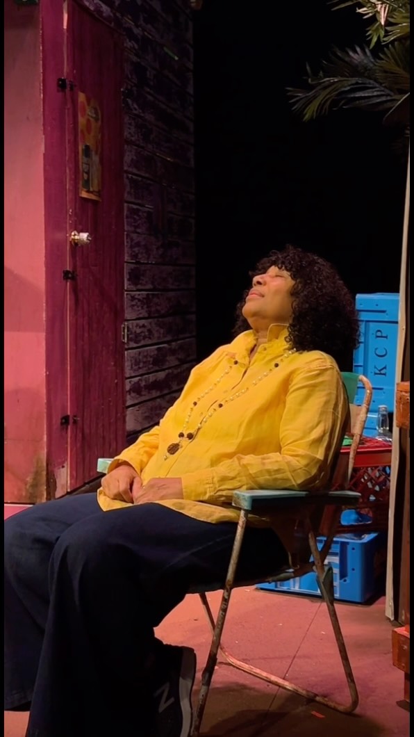 These are the only vibez we’re serving into this closing weekend. #Liming 🌴🍹🇬🇩🌺
#BloomingInDrySeason
#newfederaltheatre
#caribbeantheatre
#grenada