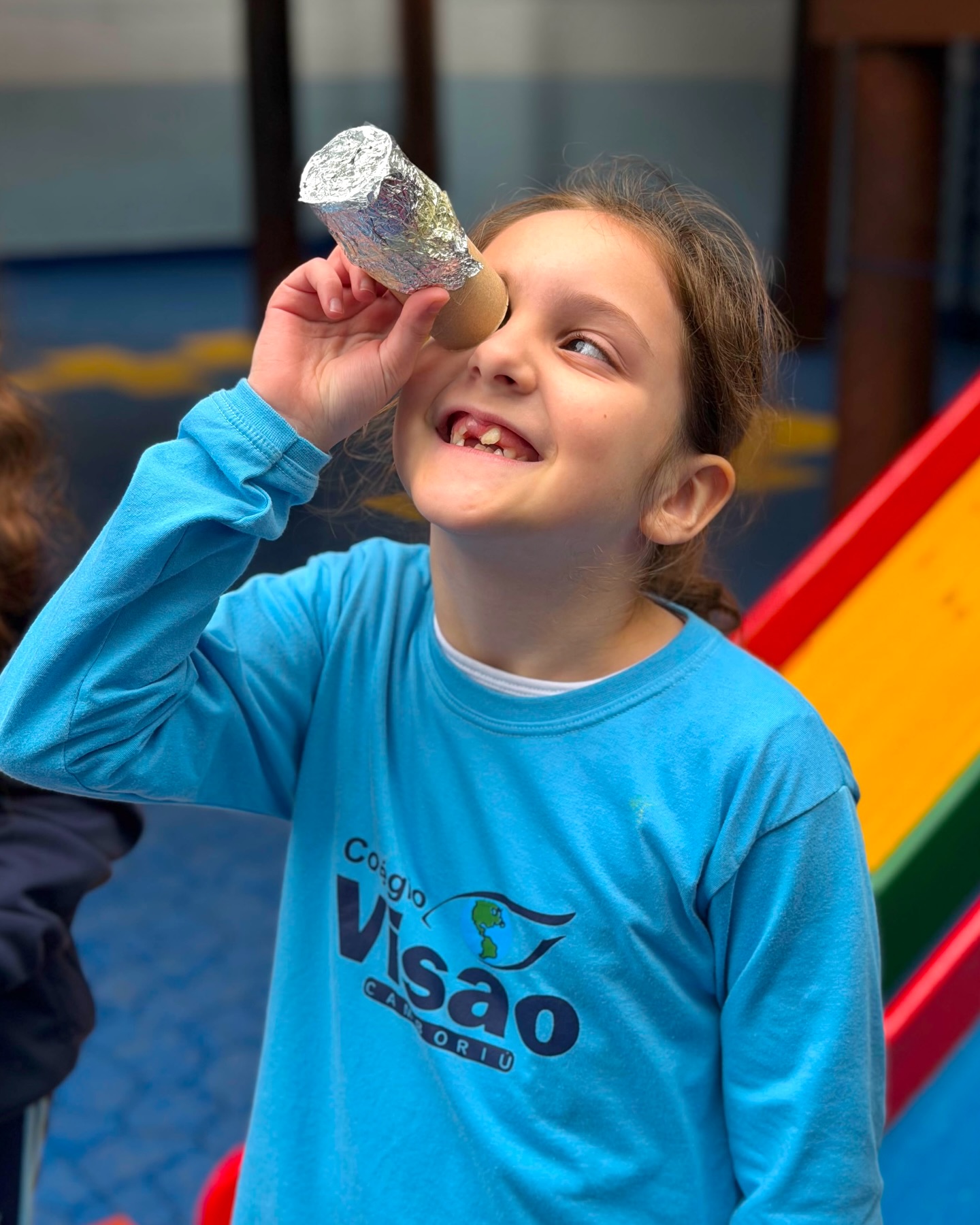 Explorando o universo! 🌟
Os alunos dos 3º anos conheceram o conceito de constelação e descobriram como os asterismos são formados no céu. Após muitas aprendizagens e observações, cada estudante escolheu sua constelação preferida para reproduzi-la em seu telescópio.
Foi uma atividade que despertou a curiosidade, a criatividade e o encantamento pelo universo! 🚀🔭✨
#criatividade #colégiovisãocamboriú #colegio #escola
