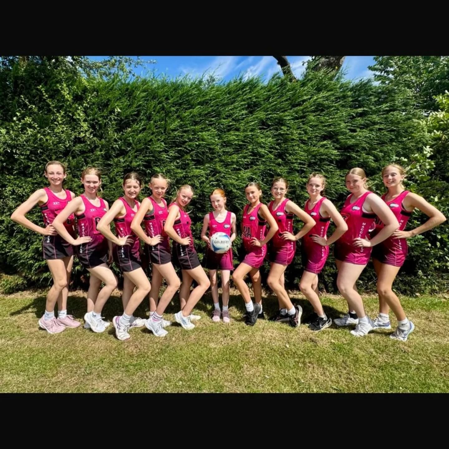 ๐Sandbach tournament ๐
Well done to vixens playing into todayโs tournament. The girls had a fantastic time with their team.
A mixed day of results with positives to take away and combinations forming.๐๐ป๐คฉ
#sandbach #tournament #team #vixens #sandbachlife