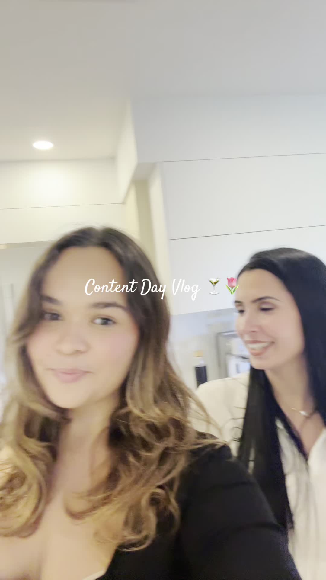 ✨ BTS of our latest content day! 🎥🤍
From cocktail bombs and cozy loungewear to game nights, travel must-haves, and so much more… we’ve been busy creating all kinds of fun content for you! 🌴🍸🛍️
Stay tuned as we take you behind the scenes and introduce everything that’s coming to Covet at Venetian Village. Trust us—you won’t want to miss what’s in store. 👀✨
#CovetLifestyle #BehindTheScenes #ContentDay #VenetianVillage #StayTuned
#IslandElegance #LuxuryResortWear #newlocation
