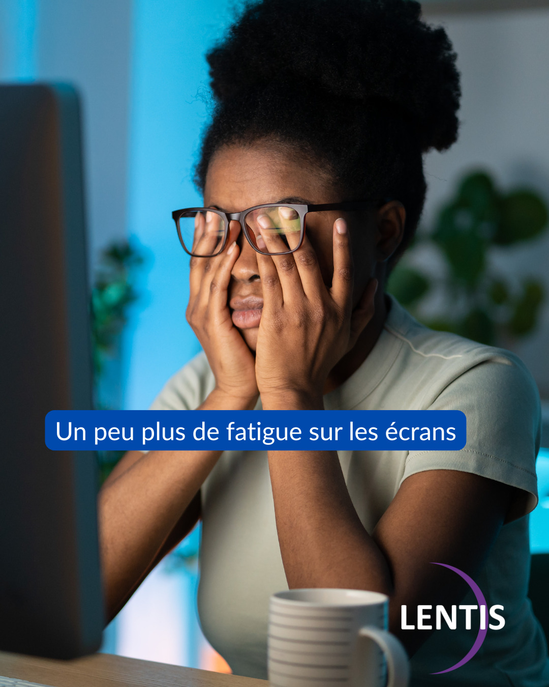On s’habitue parfois à beaucoup de choses… même à voir avec effort.
Un peu plus de fatigue devant les écrans.
Une lecture moins confortable.
Une impression que vos lunettes font le travail, sans vous offrir le confort que vous aimeriez vraiment retrouver.
Mais si cela n’était pas une fatalité ?
Chez Lentis, nous croyons qu’un bon verre progressif peut changer bien plus qu’une vision : il peut redonner de la fluidité, du confort et du plaisir au quotidien.
Pour vous aider à y voir plus clair, nous avons préparé un guide :
📘 Le guide Lentis pour bien choisir son verre progressif
👉 Pour le recevoir, écrivez PROG en commentaire.