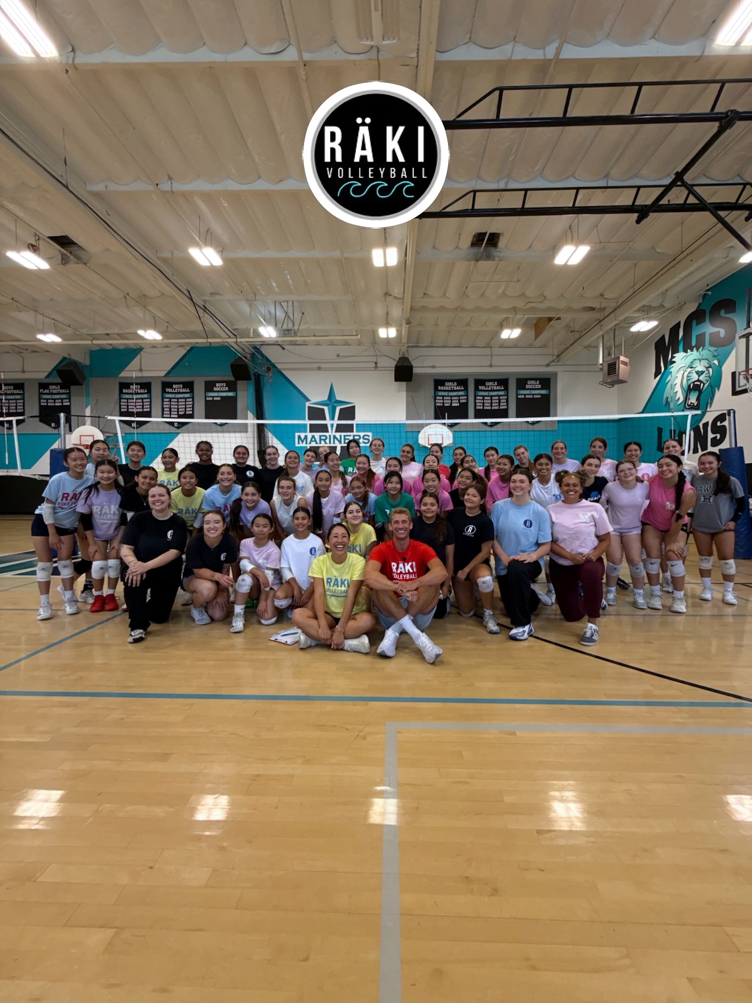 WOW… yesterday’s Tryout Prep Clinic was something special 🌊🤍
Before we even touched a volleyball, we talked about confidence, creating great energy, making unforgettable first impressions, supporting your teammates, and believing in yourself, even when comparison tries to get in the way.
One of our favorite reminders from Coach @shane_holdaway : if you want to be the best, watch the best. YouTube is free… use it!!!
The best part? Hearing your feedback afterward. Parents told us this was one of the best clinics they’ve ever attended, that the culture at RÄKI is truly special, and that they wished it lasted even longer 🥹
Thank you to every athlete and family who trusted us. This is exactly why we do what we do🩵
Want to keep training with us? Text us your free days, and we’ll get you matched with one of our coaches. We can’t wait to see you back in the gym! 🌺🤍
- RÄKI VOLLEYBALL & @ashleyleemaldo 💌
#rakiathlete #rakivolleyball #rakisummer