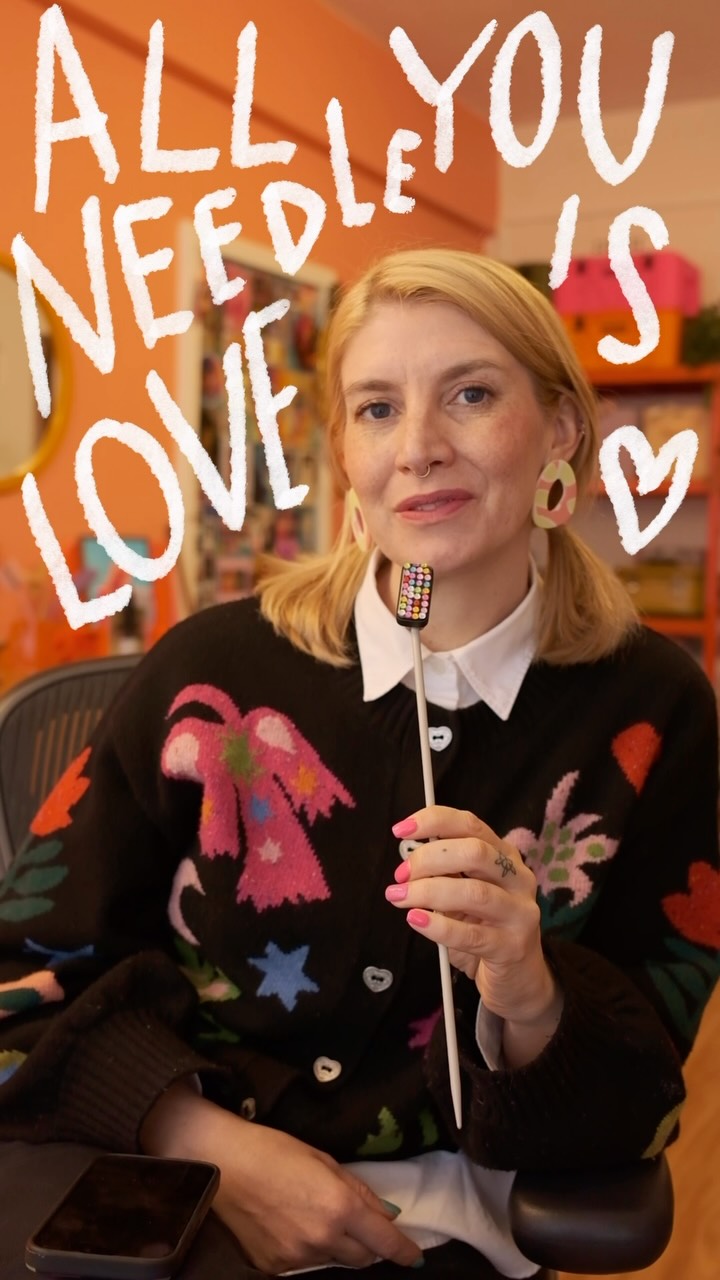 All you Needle is Love is launching soon!
If you are interested in learning thread painting and the foundations to build your own creative embroideries, jump on the waiting list.
You’ll be the first to know when it launches, and get access to banging early bird discounts.
Linked in bio ✨
#embroiderycourse #threadpainting #allyouneedleislove #needlecraft #creativeembroidery