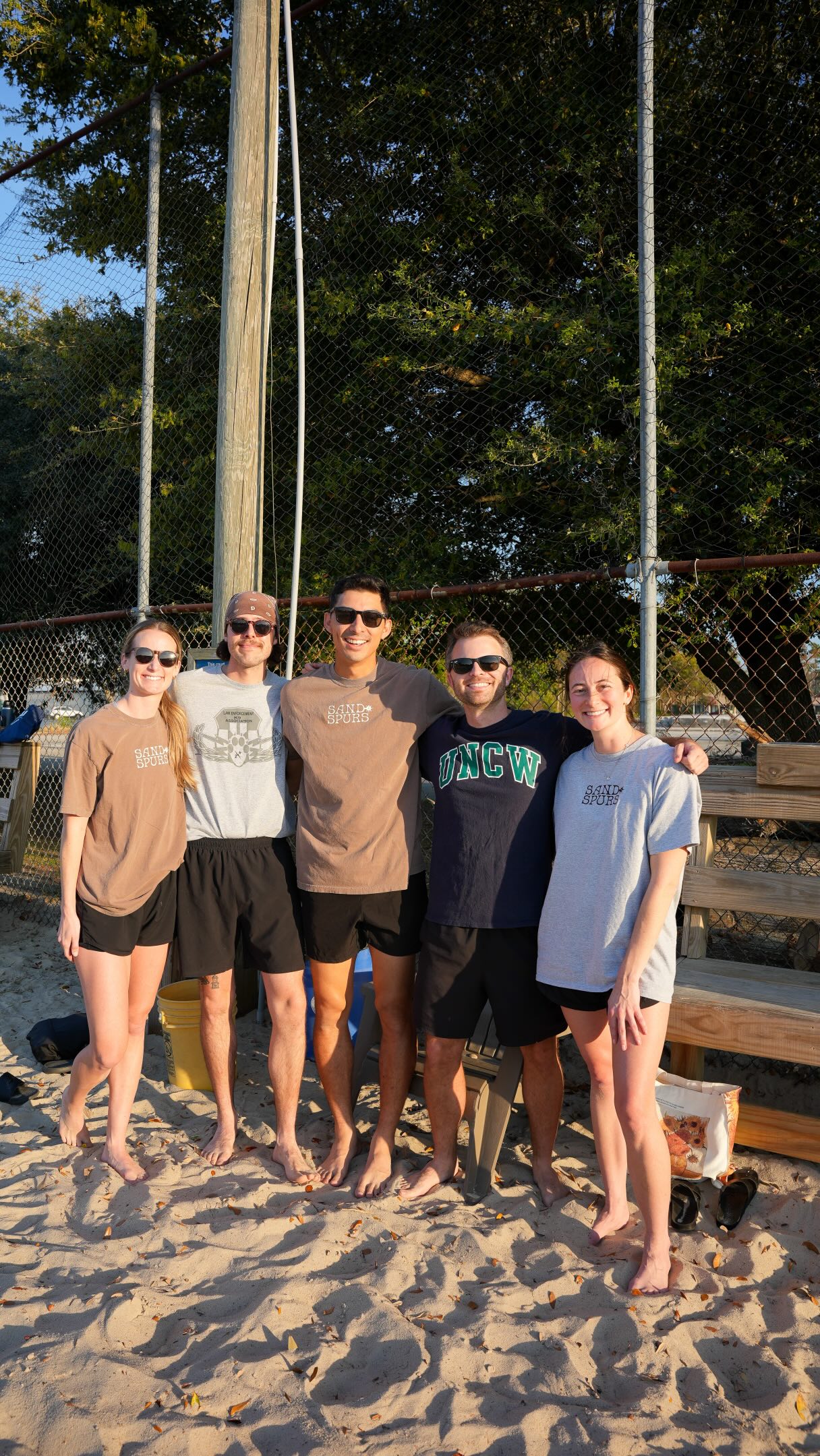 What could be better than playing beach volleyball with a bunch of your favorite people? 🎉🌞🫶🏽🏐🍻
@captnbills @billsbrewingco
📍Wilmington, NC
𝗦𝗮𝘁𝘂𝗿𝗱𝗮𝘆’𝘀 𝗮𝘁 𝗕𝗶𝗹𝗹’𝘀
* Weekend tournaments open to all
* Sports on the TVs all throughout the facility
* 3 bars
* Servers who come to you know matter where you are
* Indoor and Outdoor seating
* Pickup play (best to call ahead for court availability)
* Daily food and drink specials (full kitchen / menu)
* Craft Beer brewed on site
* And MORE!
#seeyouatbills #beachvolleyball #localilm #beachbar #communitylove