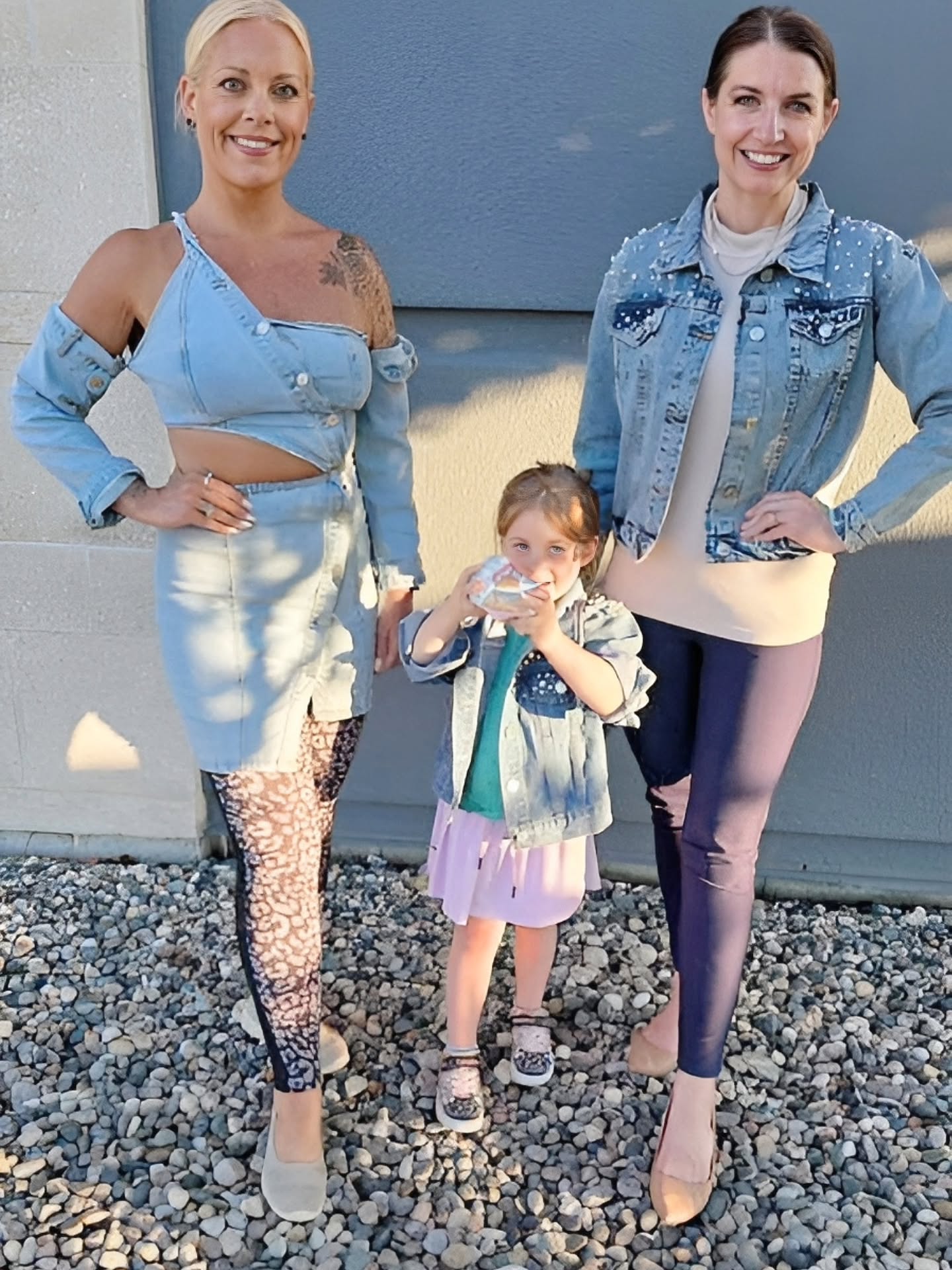 ๐๐ Pageantry truly has a way of bringing people together.
Mrs. North Dakota America and Little Miss for North Dakota had the pleasure of meeting up with Sara's friend, Mrs. Maine American 2026, Whitley, as she made her way through the Midwest on a cross-country road trip. Of course, no visit to Fargo would be complete without a stop at one of their favorite local spots: Taj Indian Cuisine! ๐บ๐ธ๐
From sharing stories and laughter over a great meal to introducing Caia to a fellow queen, it was such a special afternoon together. Moments like these are a beautiful reminder that while titles may last a year, the friendships built through pageantry can last a lifetime. ๐๐
#MrsNorthDakotaAmerica #LittleMissForNorthDakota #PageantSisterhood #WeAreFamily #ForevermorleyQueens