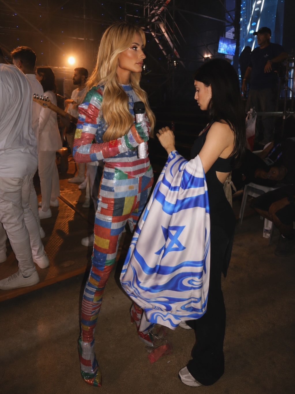 Seconds before the stage
Every custom look begins long before the spotlight
Custom design for @montanatucker at the @maccabiah