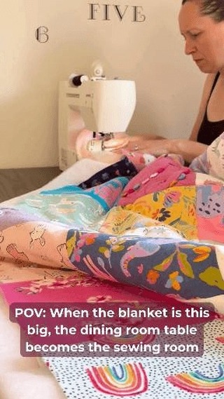 When a blanket is this big, the dining room table becomes the sewing room
Sewing the top layer of Hayley Carne's XL blanket. Sometimes you just have to work with the space you've got!
#TracysTreasuredKeepsakes #SmallBusinessUK #PersonalisedKeepsakes #HertsCustomKeepsakes #HandmadeGiftsUK