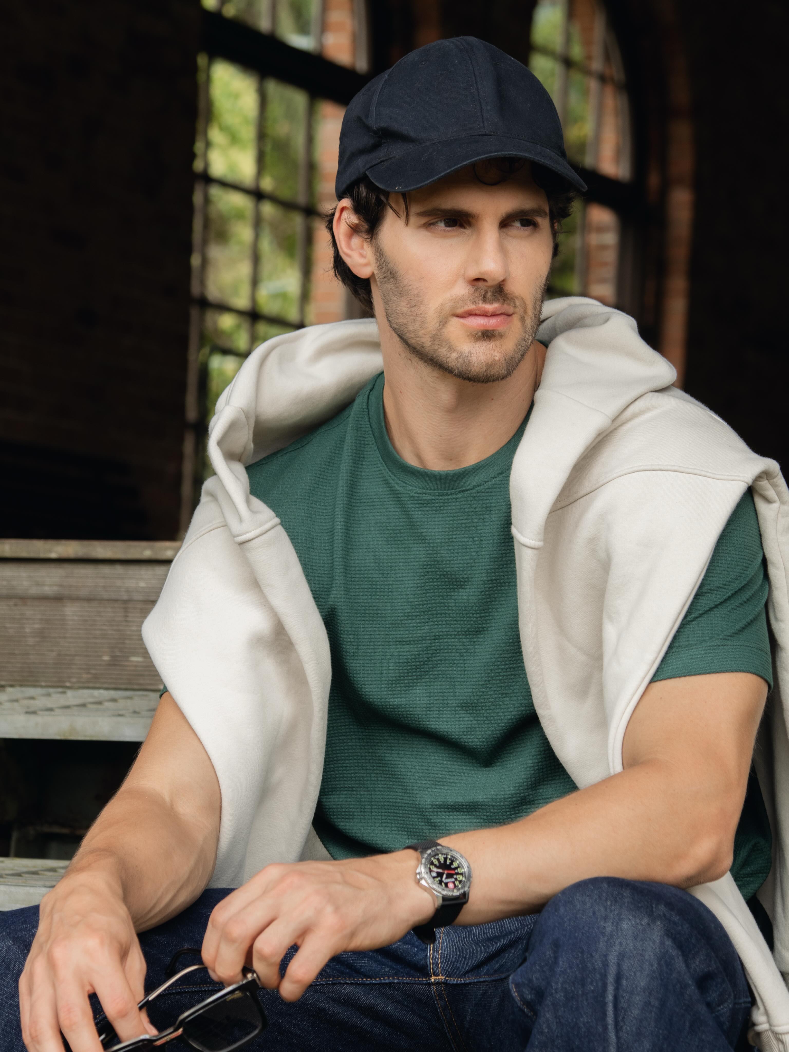 Cada pessoa tem um estilo. A BRG tem uma peça para cada um deles.
Do básico ao estampado, do clássico ao casual, nossas coleções foram criadas para acompanhar você em todos os momentos. Disponível do P ao G7.
#BRGCompany #ParaTodosOsEstilos #ModaMasculina #PlusSize #ConfortoComQualidade