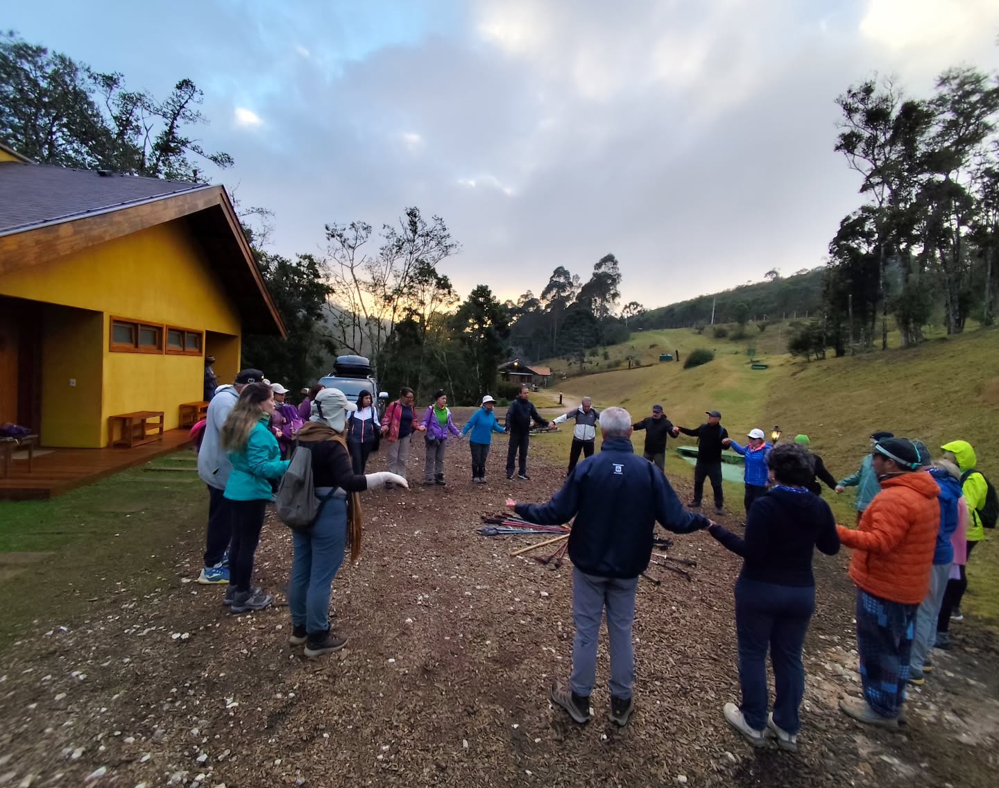 12⁰ dia no Caminho da Fé - de Campista à Campos do Jordão 21,5km. Vamos que vamos. 🙏🙌👣🥾 @luiz_guia_jacutinga