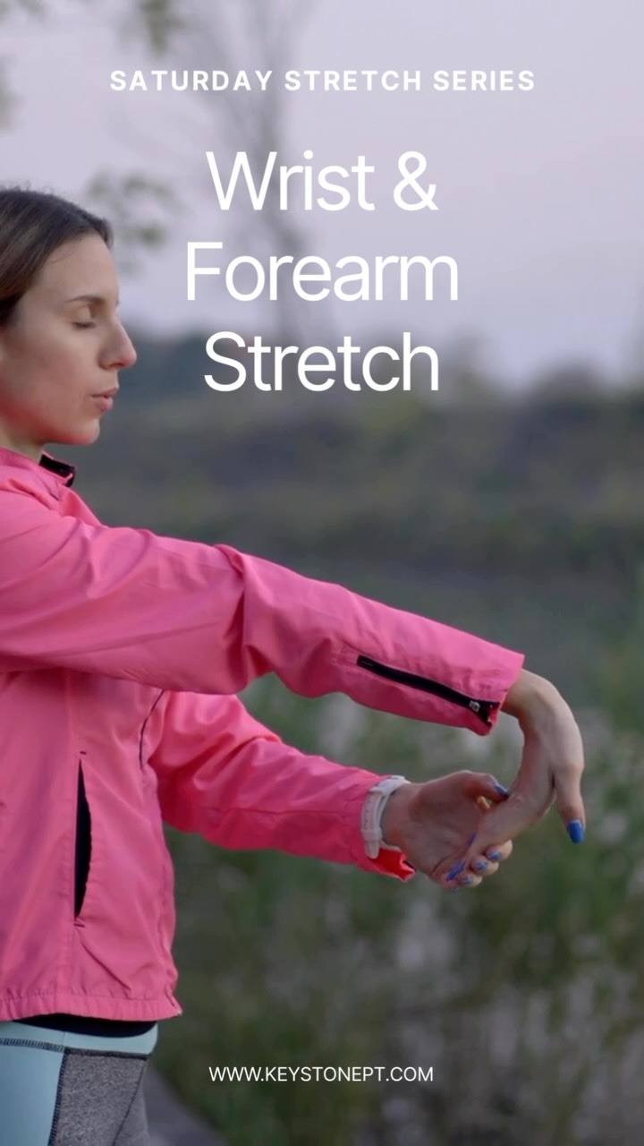 💪 Saturday Stretch Series: Wrist & Forearm Stretch
Do your wrists or forearms feel tight after working at a computer, gardening, lifting weights, or playing pickleball or golf?
Taking just 30 seconds to stretch can help improve flexibility, reduce muscle tension, and keep your wrists moving comfortably throughout the day.
✨ Remember:
✔️ Stretch gently—never force the movement.
✔️ Hold each stretch for 20–30 seconds.
✔️ Stop if you feel sharp pain.
Small habits can make a big difference in how you move and feel. Save this stretch and add it to your weekly routine!
#SaturdayStretch #PhysicalTherapy #MoveBetter #MobilityMatters #KeystonePT
