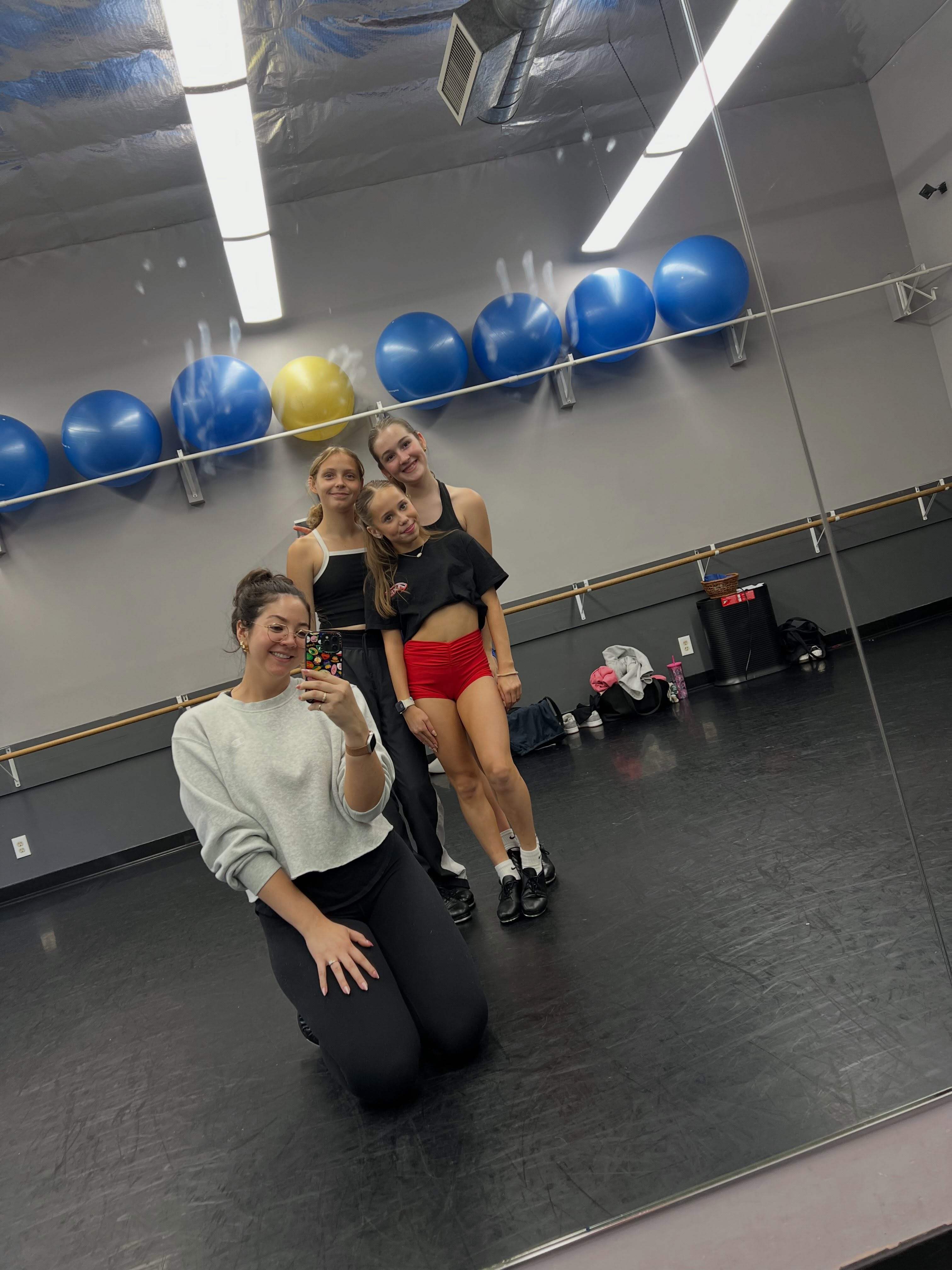 We love seeing your faces every day, thank you to the dancers who are joining us for some summer fun!☀️🩷