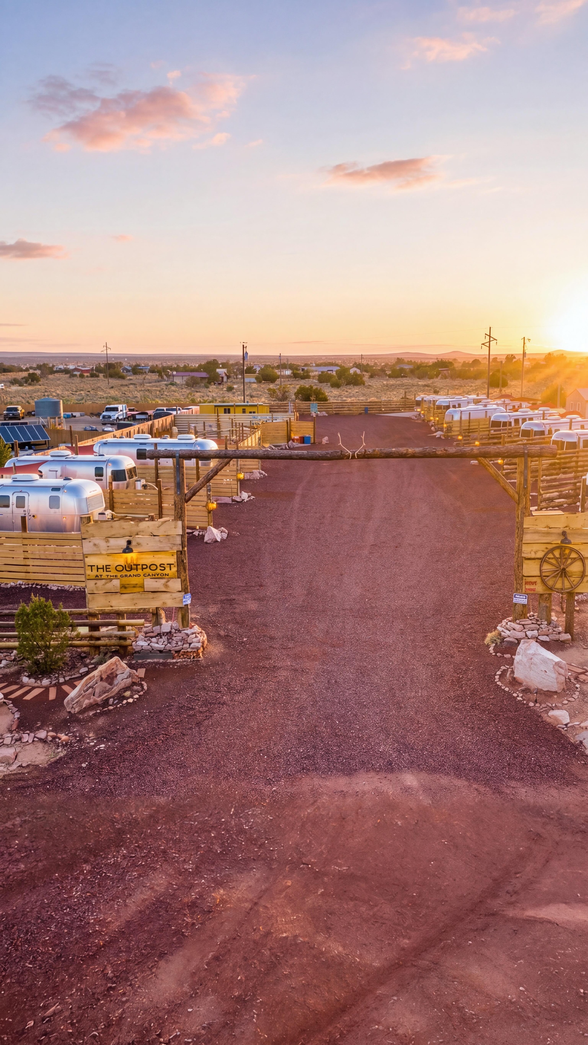 👇 Booking Details 📍 The Outpost | Valle, AZ
🌐 Book through the link in our bio to claim your Grand Canyon basecamp!
A stay at The Outpost is about more than just a place to sleep. Located just 25 minutes from the Grand Canyon South Rim, our vintage Airstream micro-resort offers:
🌊 Private hot tub for every unit — perfect for soaking under the stars
🚐 Individually designed, renovated Airstream suites
🍳 Kitchenette stocked with coffee and cooking essentials
🔥 Communal BBQ lounge and fire pits
🧖 Barrel sauna and cold plunge
🐾 Two dedicated dog parks for every kind of pup
🥾 Direct access to the Grand Canyon, Bright Angel Trail & beyond
Share with your adventure crew 🫶
🎬: @hiddengem.stays
.
.
.
#GrandCanyonBasecamp #AirstreamLife #GrandCanyonArizona #ValleAZ #ArizonaGlamping #DesertRetreat #StargazingArizona #PrivateHotTub #DarkSkyArizona #GrandCanyonLodging #AirstreamRental #ArizonaTravel #SouthwestAdventure #GrandCanyonTrip #UniqueStayArizona #GlampsArizona #HotTubArizona #PetFriendlyArizona #NorthernArizona #VisitArizona