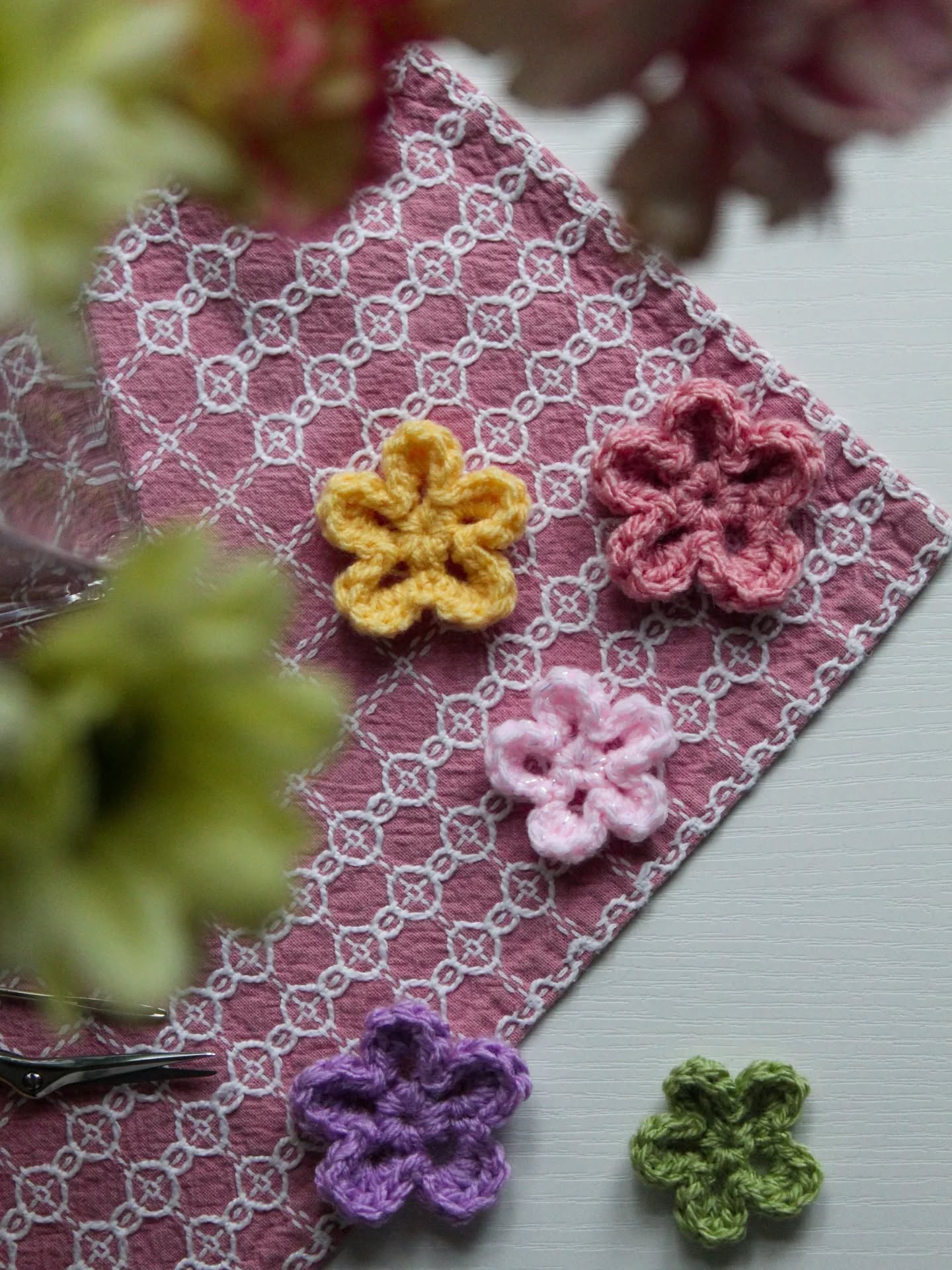Scrap Yarn Flowers 🌸
Learn how to crochet these super cute little scrap yarn flowers with my new YouTube tutorial! Comment "flower" and I'll dm you the link! 🩷
Welcome to Joy as it Flies, your cosy corner for creative living! Join us for delightful 'cook with me' vlogs and easy-to-follow recipes that bring joy to your kitchen. We also share our passion for fibre arts, offering inspiring sewing vlogs, practical tutorials, and beautiful crochet patterns and guides. Whether you're a seasoned maker or just starting your creative journey, find inspiration for food, lifestyle and fashion, and experience the joy of creating from scratch alongside us!
#crochet #crochetflowers #scrapyarnprojects #crochetforbeginners #joyasitflies