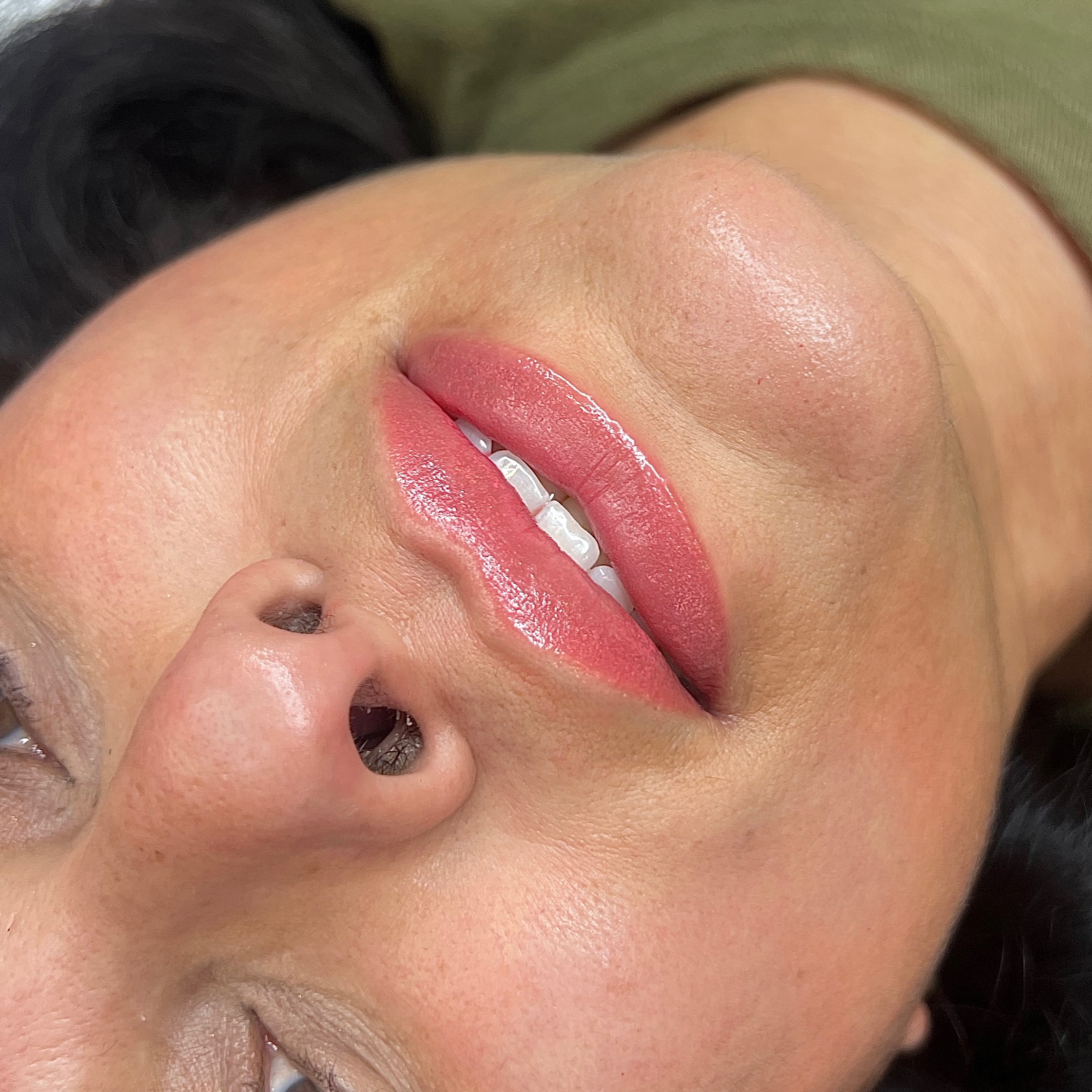 Just finished these beauties 😍 Lavish Beauty Lip Blush! Dimensional semi permanent lip color. www.lavishbeauty.com All sessions are booked by TEXT 407-402-5821