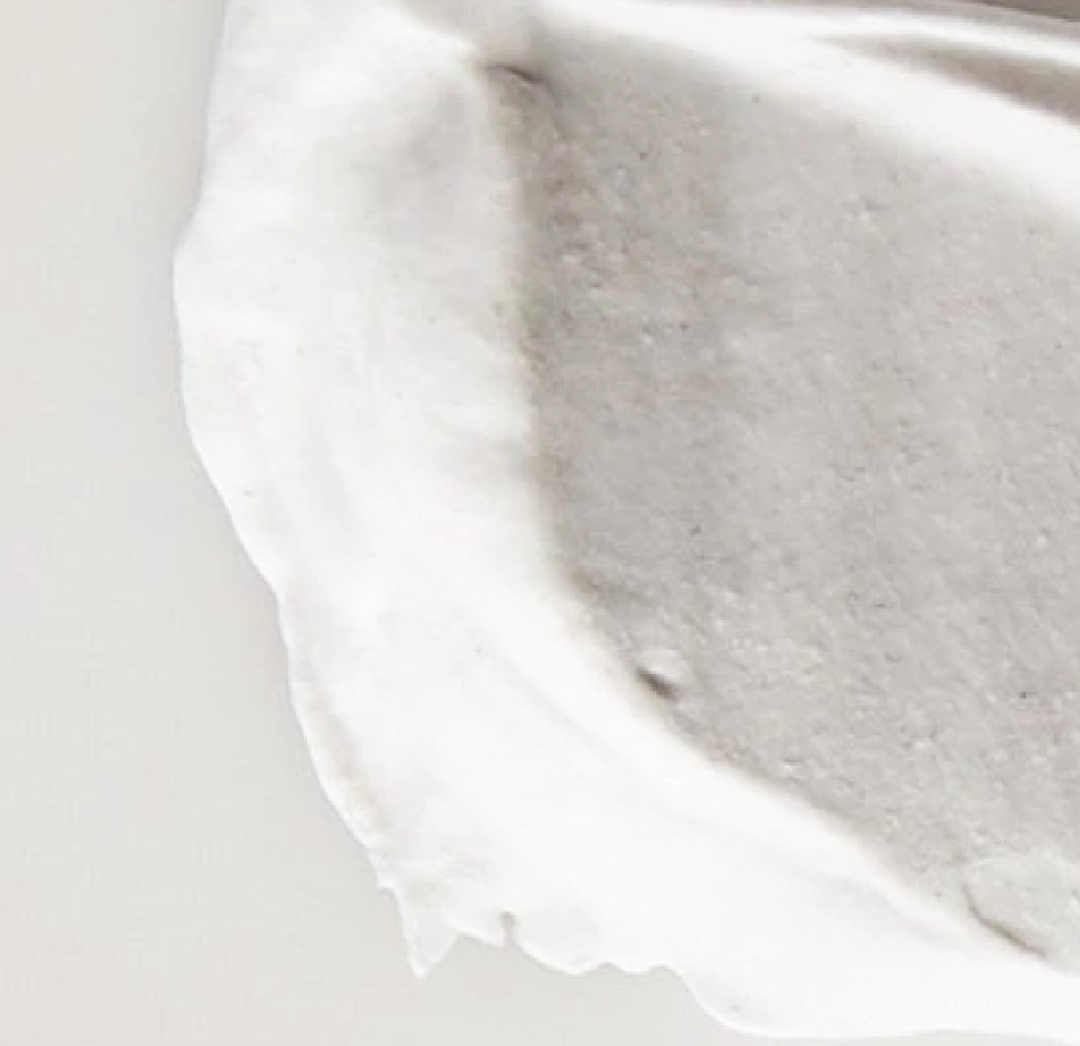 Product spotlight 💙✨
Pumice Peel is a true treatment room multitasker, designed to refine, smooth and elevate your clients’ skin in one step
This versatile formula can be used as both a scrub and a mask, helping to gently exfoliate and buff away dead surface cells while improving the look of texture and pores 🙌
Delivering a controlled, effective microdermabrasion like result, it gives you all the benefits without the harshness of overly abrasive options
The result is smoother, brighter, more polished skin your clients will notice immediately
Upgrade your exfoliation offering with a formula that performs
Become a stockist today at www.salonconnect.com.au 💙
#salonconnect #salonconnectau #professionalonly #skintherapist #estheticianlife #treatmentroom #exfoliation #skintexture #clientresults #proresults #skincareprofessionals #advancedskincare #bioelementsprofessional