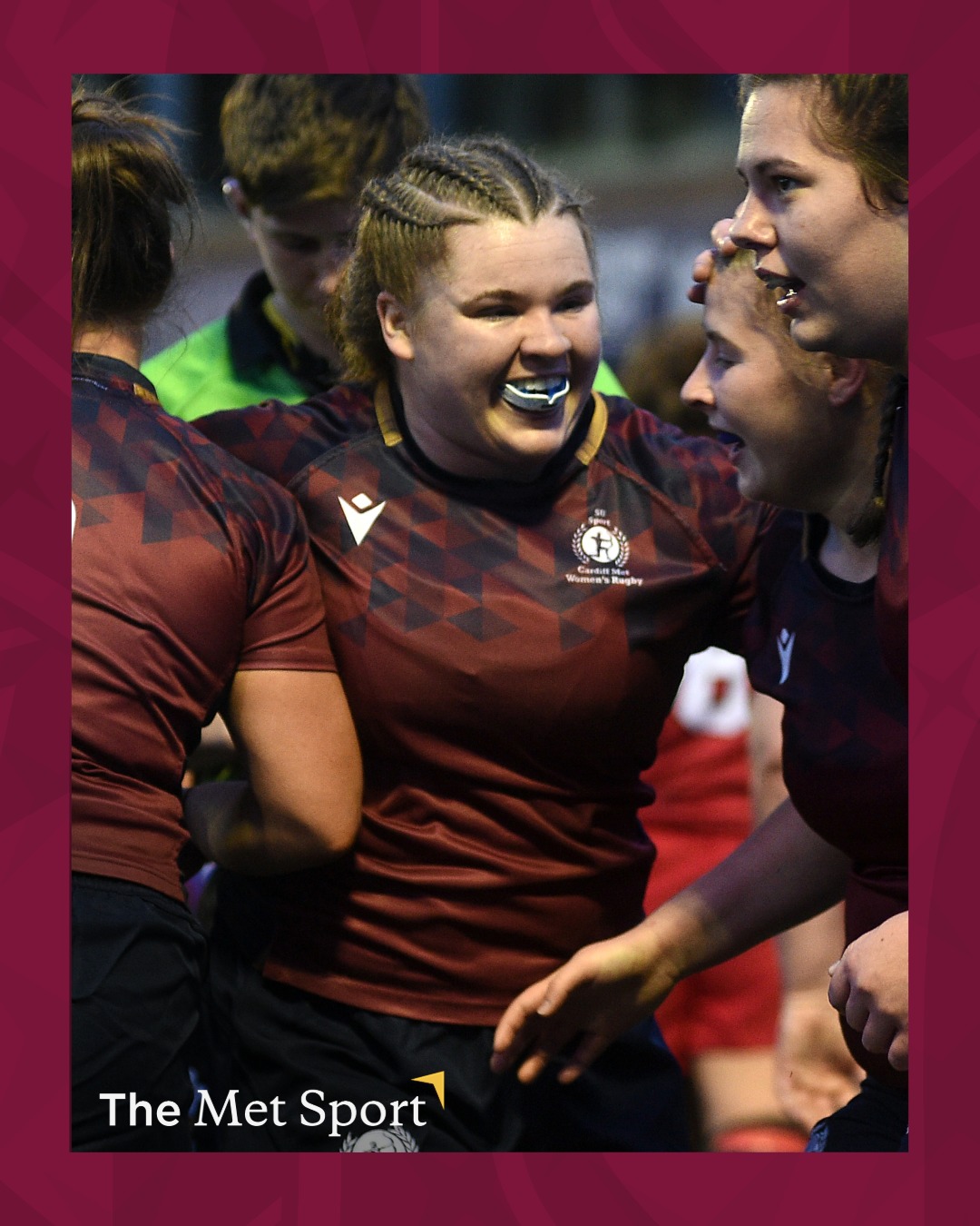Cardiff Met’s Elizabeth “Cookie” Cook selected for historic USA Women’s Eagles South Africa Tour.
Cardiff Met student-athlete Elizabeth “Cookie” Cook has been selected in the USA Women’s Eagles squad for their historic two-Test tour of South Africa this summer.
Read more > The Met Sport (Link in Bio)
______________________
Elizabeth “Cookie” Cook o Gaerdydd Met wedi’i dewis ar gyfer Taith hanesyddol Eryrod Menywod yr UDA yn Ne Affrica.
Mae'r athletwraig-fyfyrwraig o Gaerdydd Met, Elizabeth “Cookie” Cook, wedi cael ei dewis yng ngharfan Eryrod Menywod yr Unol Daleithiau ar gyfer eu taith hanesyddol dwy Brawf i Dde Affrica yr haf hwn.
Darllenwch fwy > > The Met Sport (Dolen yn y Bio)
#TheMetSport #Rugby #USAWomensEagles