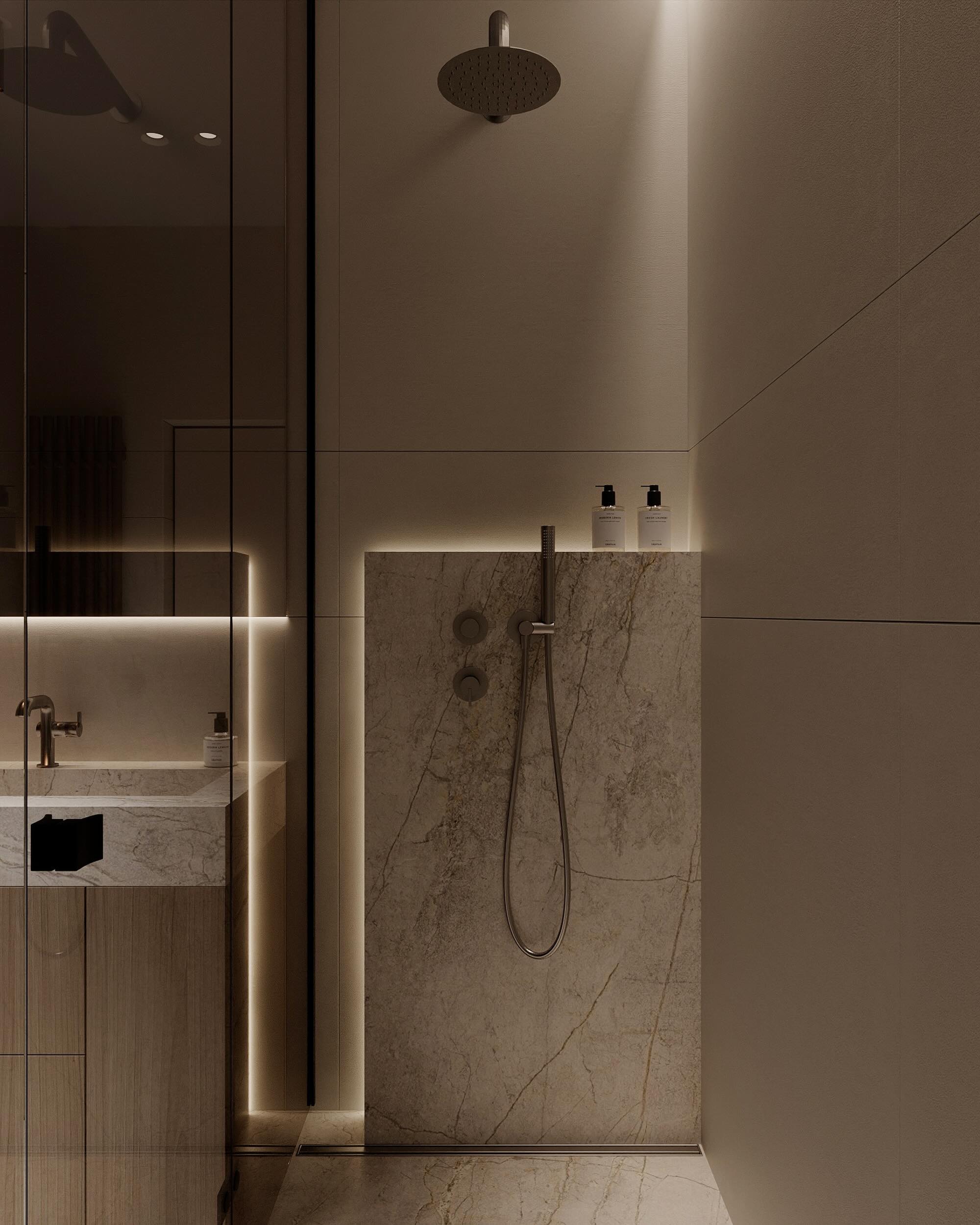 Beżowa łazienka z materiałem o strukturze naturalnego kamienia to przestrzeń, która zachwyca ponadczasową elegancją i spokojem. Subtelna paleta barw, wyważone proporcje oraz starannie dobrane faktury tworzą wnętrze sprzyjające codziennemu wyciszeniu i relaksowi.
W projektach premium każdy detal ma znaczenie – od doboru wielkoformatowych okładzin, przez oświetlenie podkreślające strukturę kamienia, aż po minimalistyczną armaturę i dodatki. Dzięki temu powstaje wnętrze, które pozostaje aktualne mimo zmieniających się trendów.
To właśnie ponadczasowy design sprawia, że luksus nie musi być krzykliwy. Wystarczy harmonia materiałów, światła i proporcji, by stworzyć łazienkę, do której chce się wracać każdego dnia.
#łazienka #projektwnętrz #łazienkapremium #beżowewnętrza #projektywnętrzwarszawa